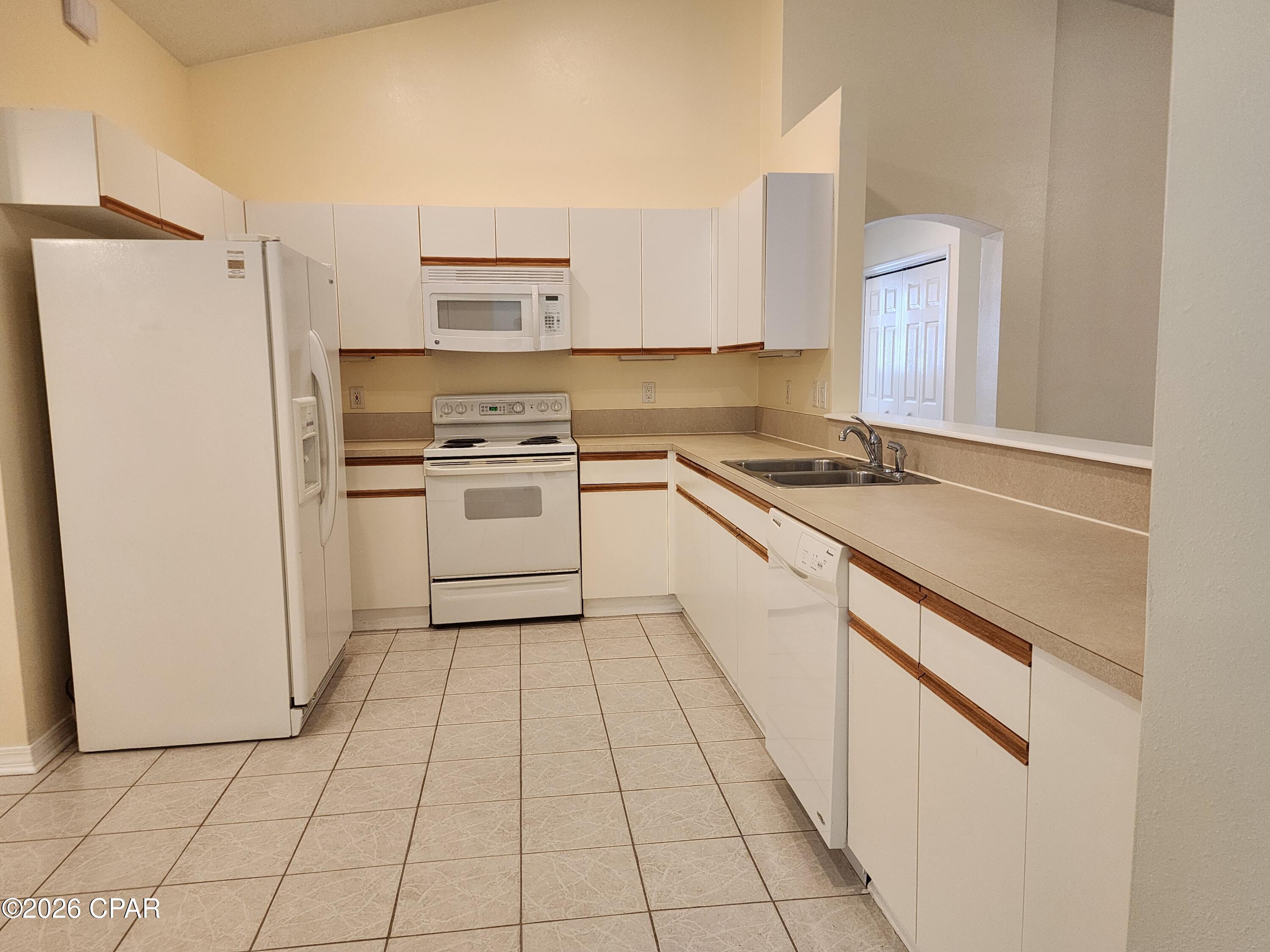 Summerwood Phase III - Residential Lease