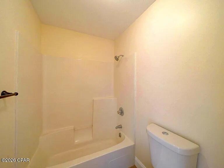 Belaire Estates U-6 - Residential Lease