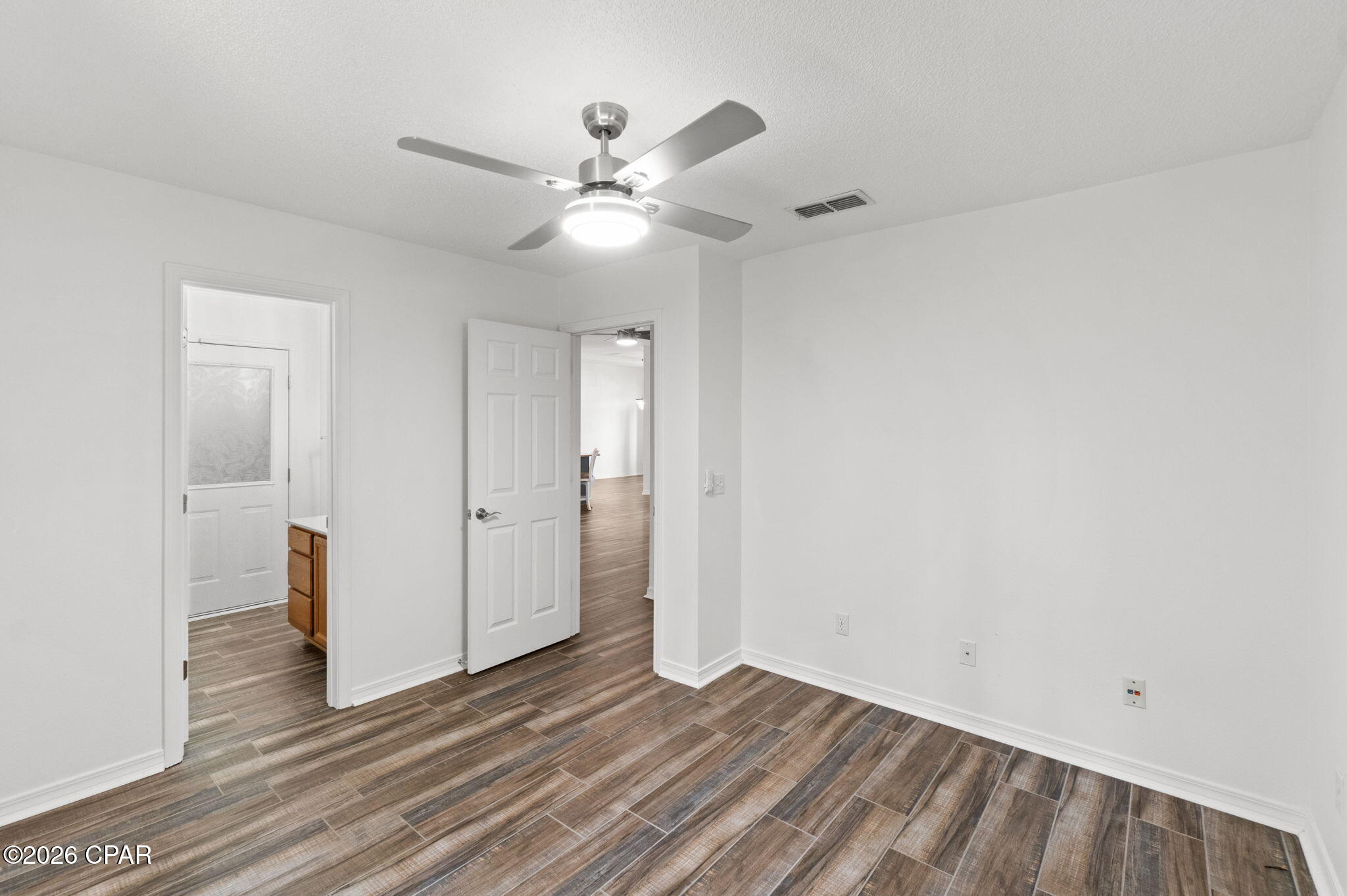 Holly By The Sea - Residential