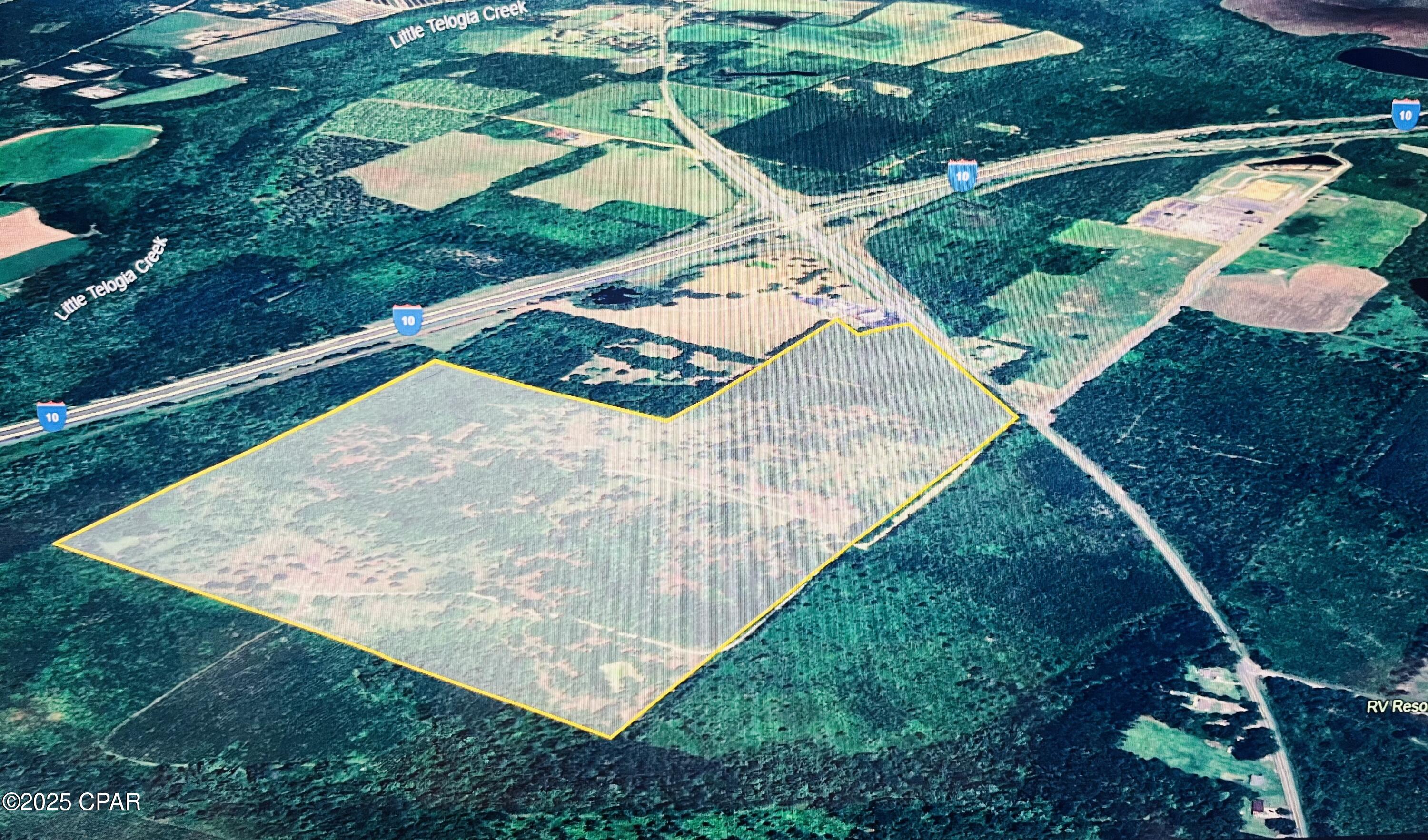 Excellent commercial investment opportunity!! This 157+/- acres of vacant land located in the northeast quadrants of I-10 exit 174 in Gretna on SR 12 Greensboro Hwy has 1,170+/-frontage Across from the Gretna Racetrack. The City of Gretna is preparing Brinson Rd for commercial development by accommodating hundreds of acres along the rd. with power, water, sewer, and high-speed broadband infrastructure!! Loves Truck Stop will be open south of Exit 174 area middle of 2026. All offers welcome.