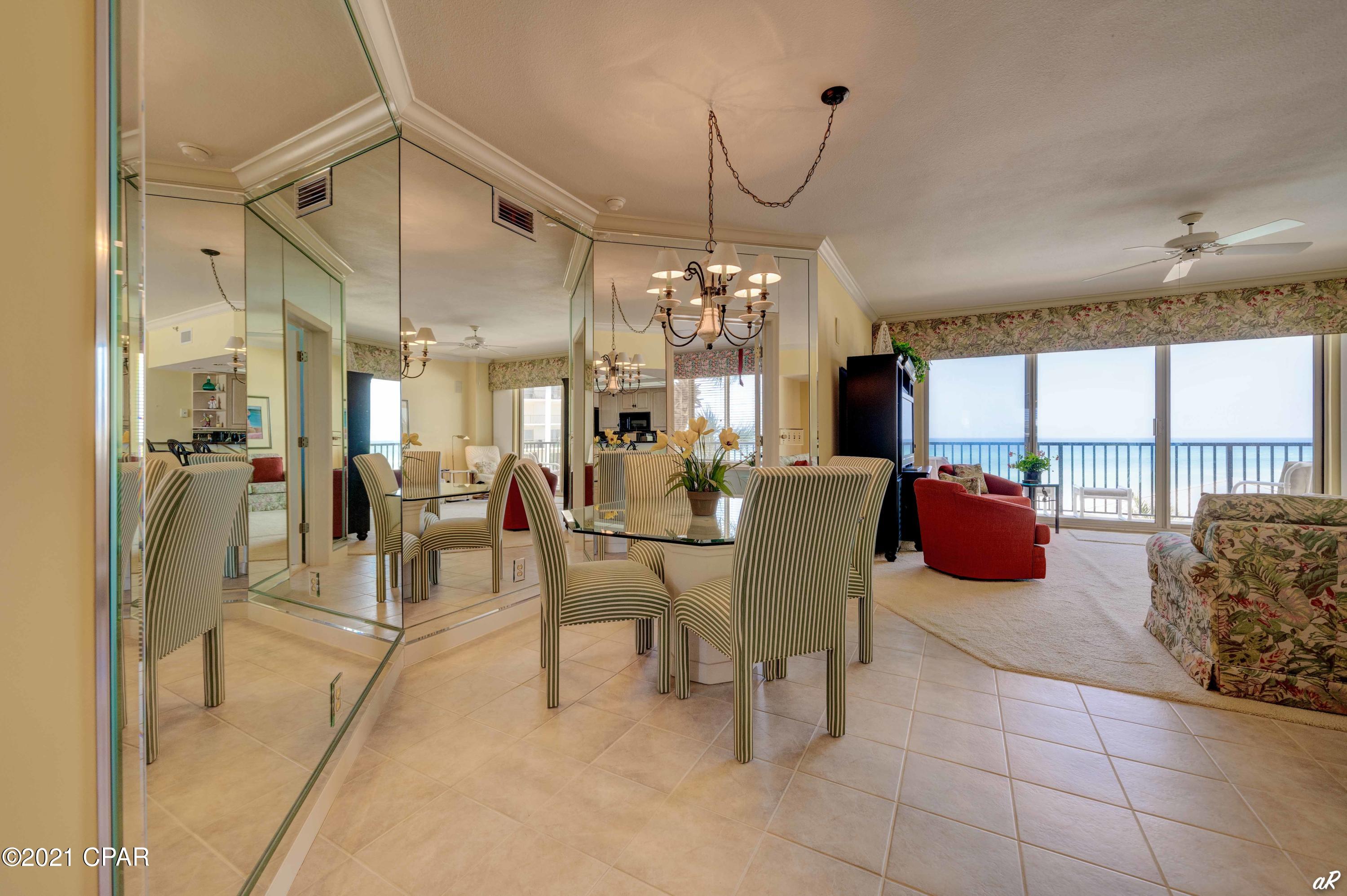 Summerwinds Condo - Residential