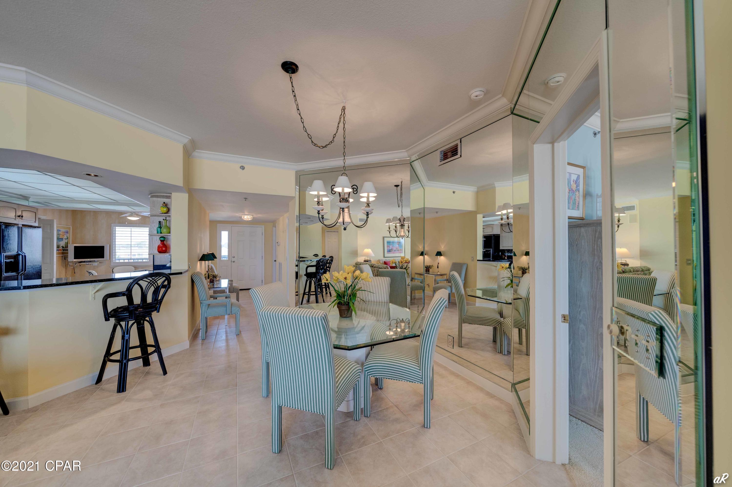 Summerwinds Condo - Residential