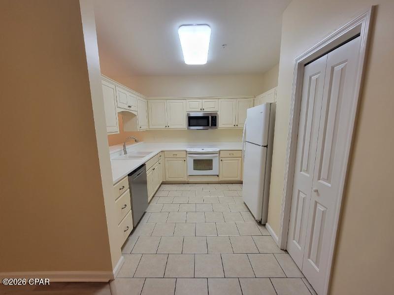 Annabella's Townhomes - Residential Lease