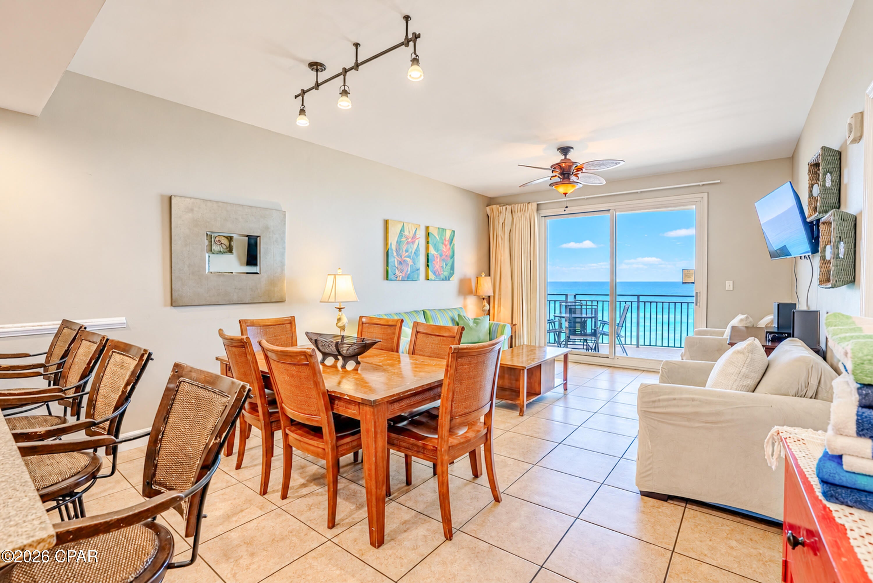 Sterling Breeze - Residential