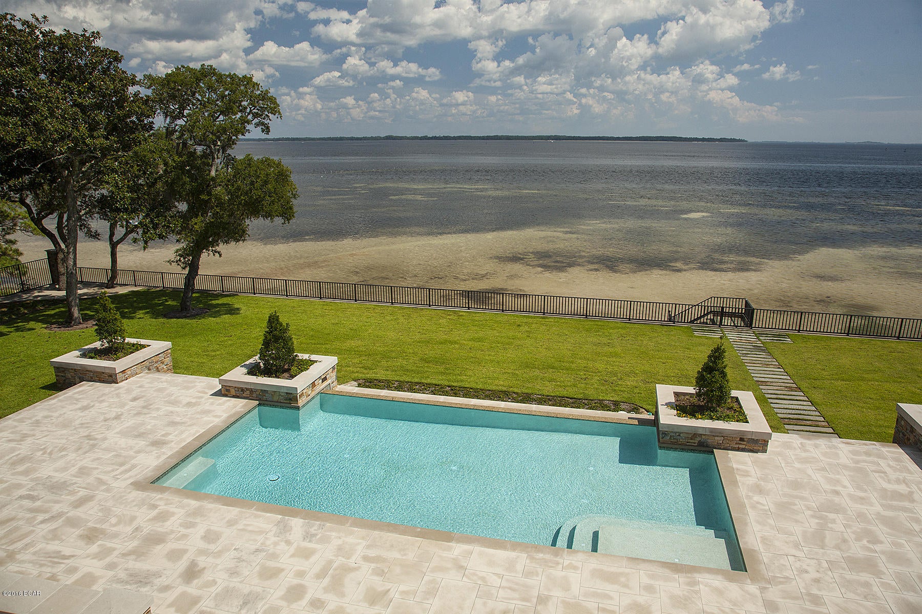 Delwood Beach - Residential