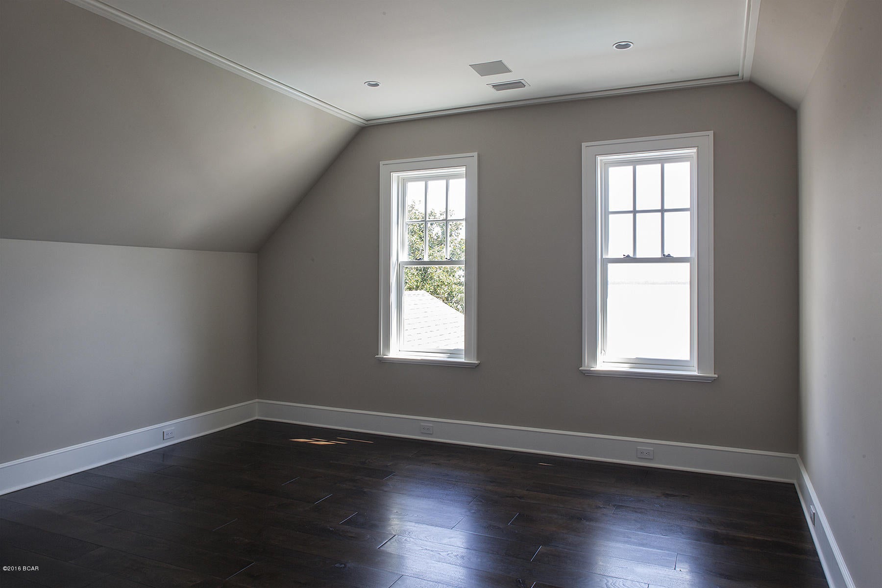 Delwood Beach - Residential