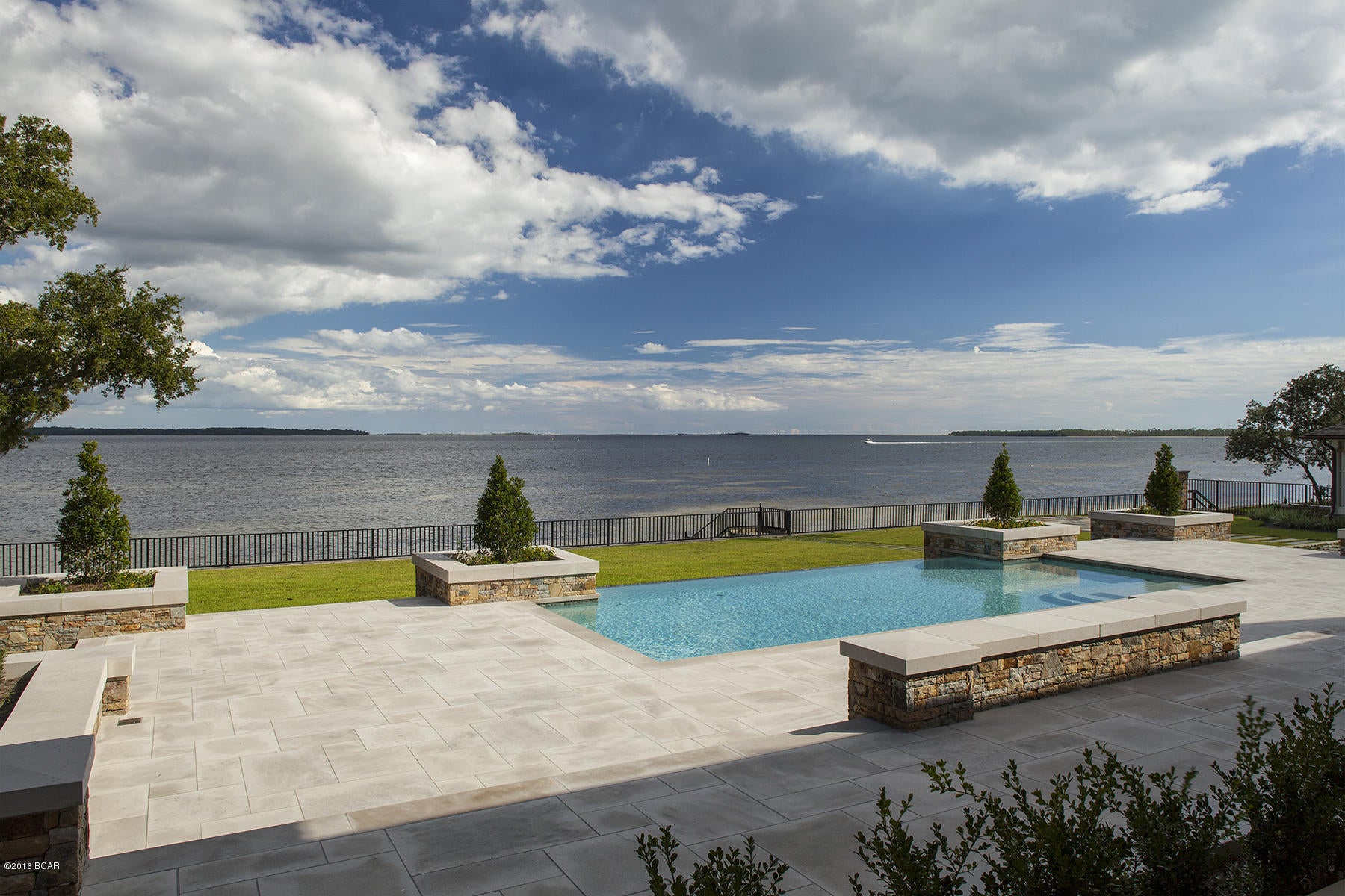 Delwood Beach - Residential