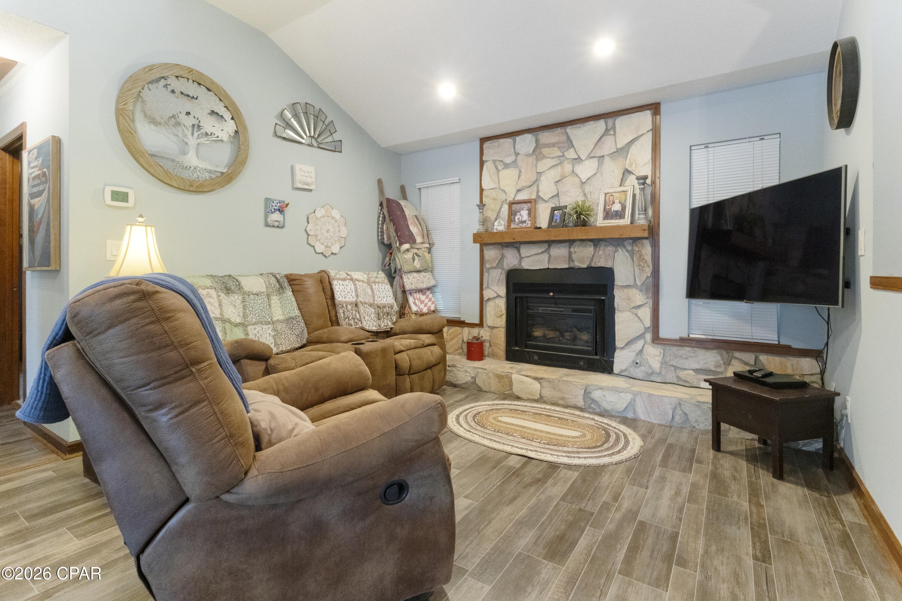 Paradise Lakes - Residential