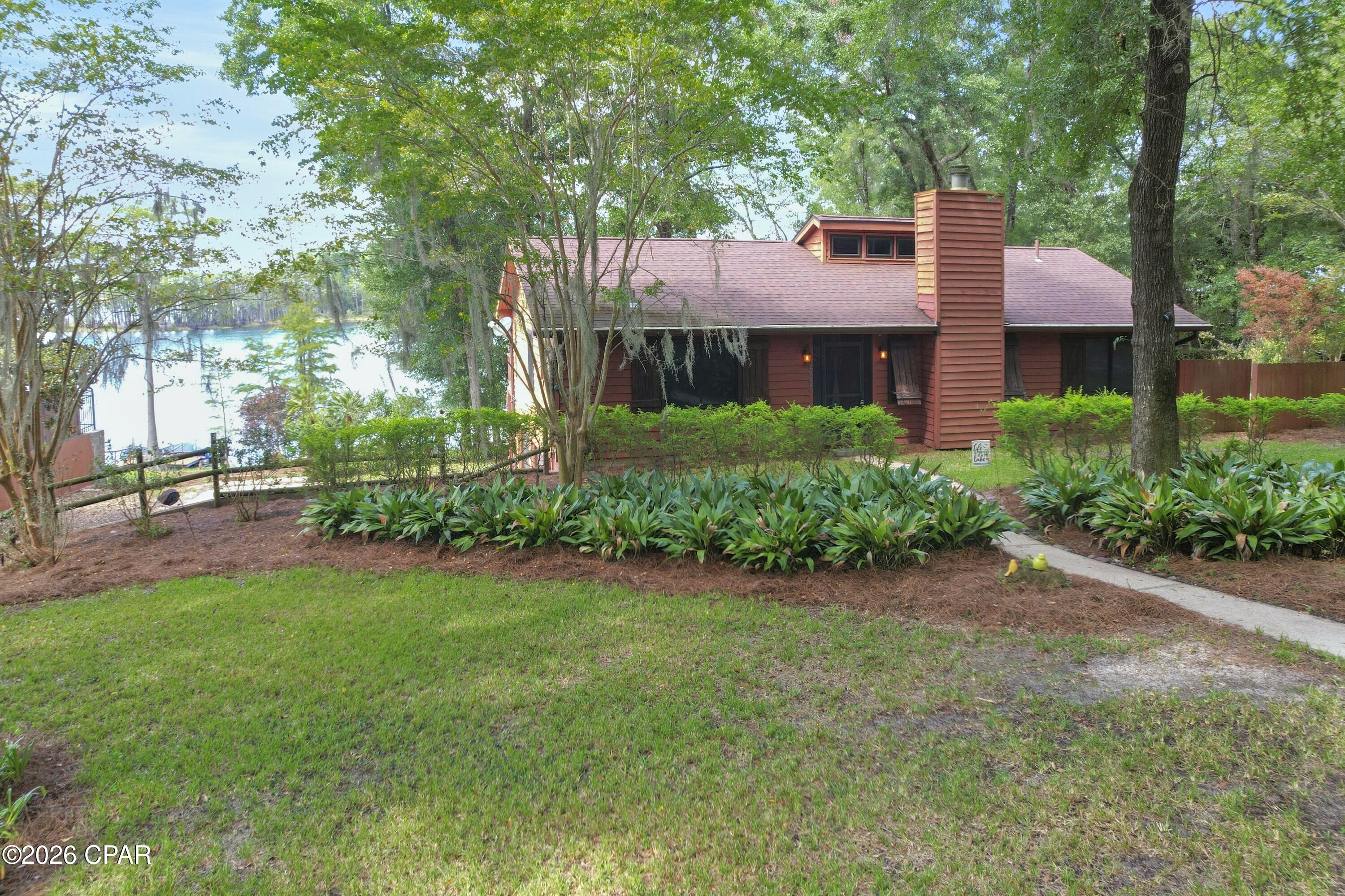 Paradise Lakes - Residential