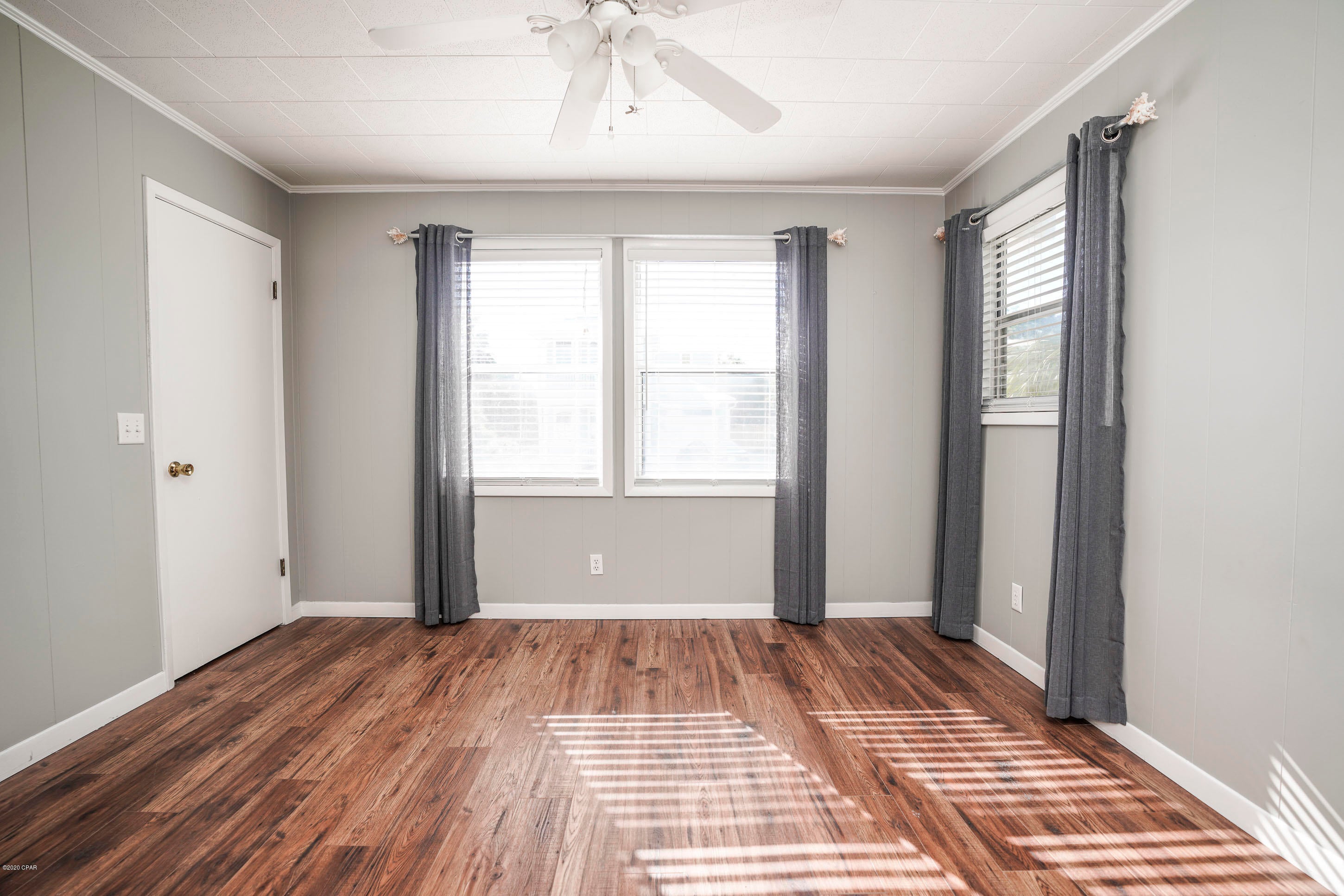 Laguna Beach Estates - Residential Lease