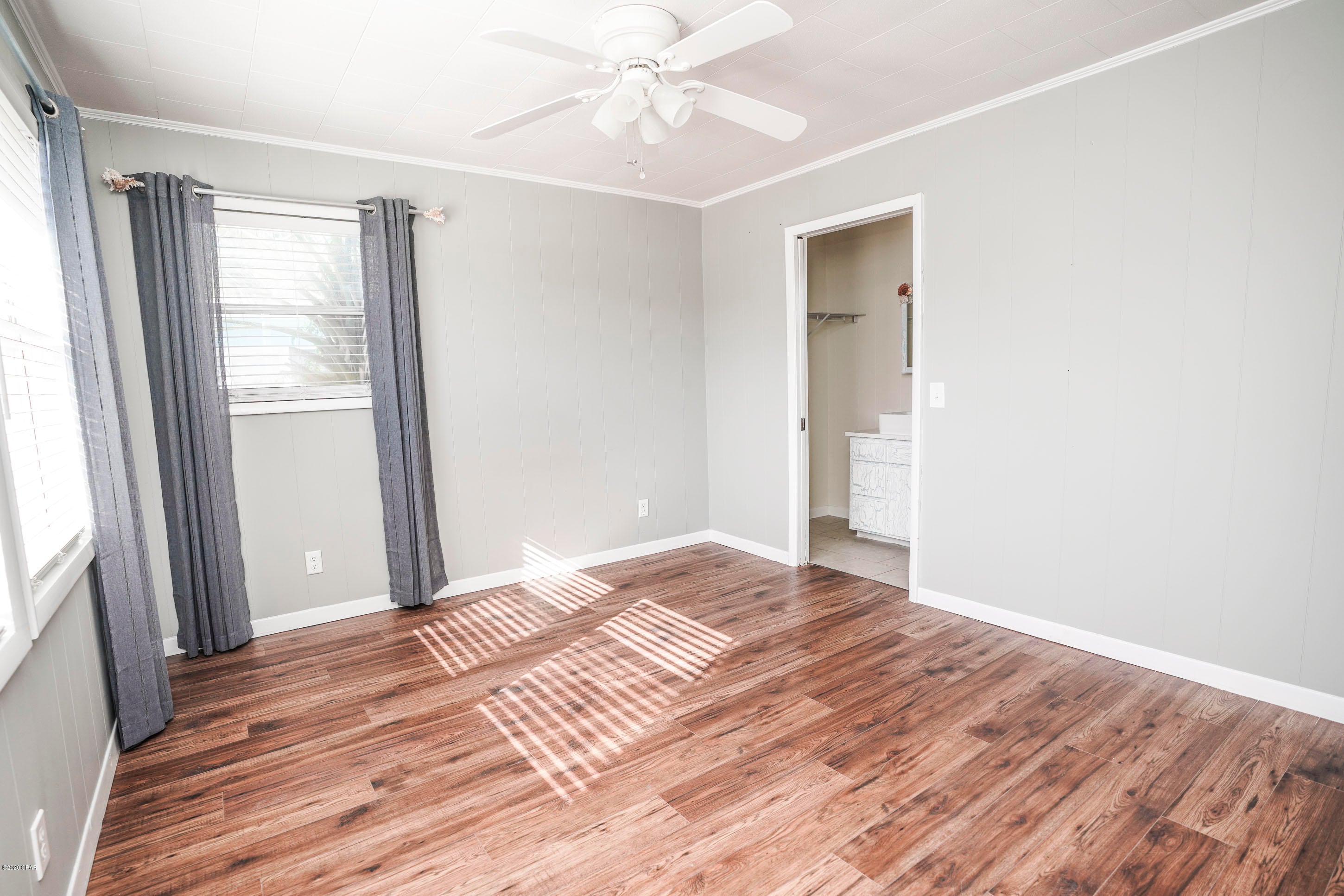 Laguna Beach Estates - Residential Lease