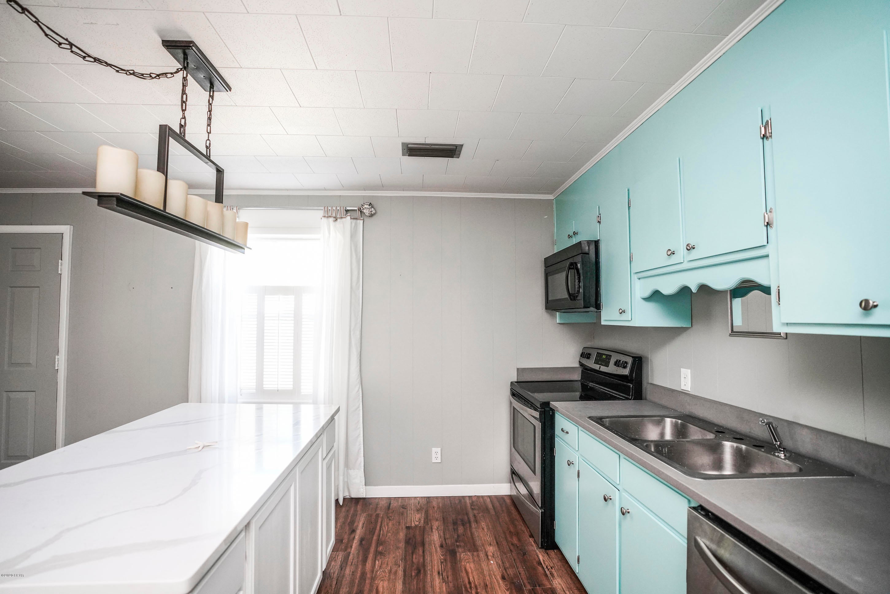 Laguna Beach Estates - Residential Lease