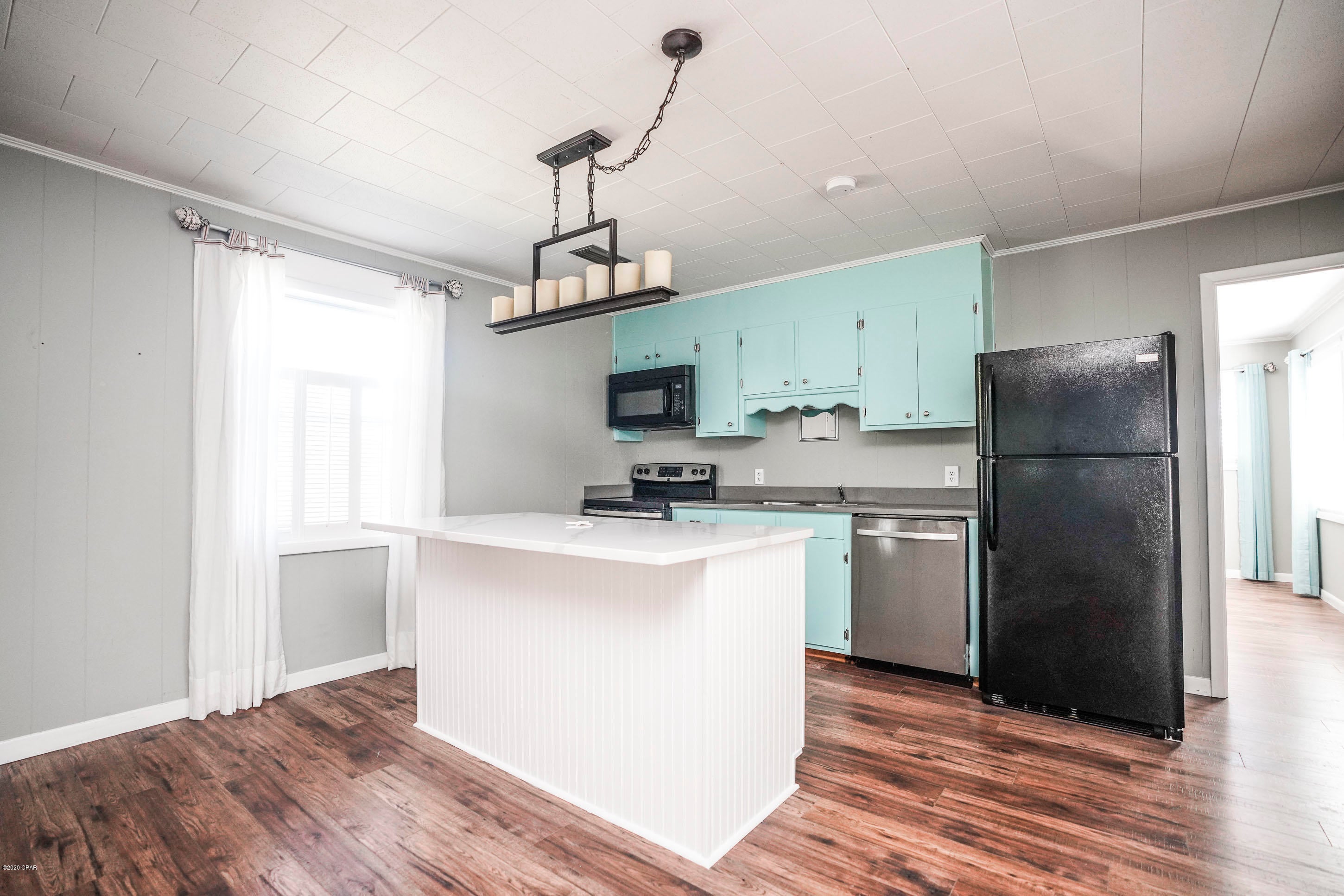 Laguna Beach Estates - Residential Lease