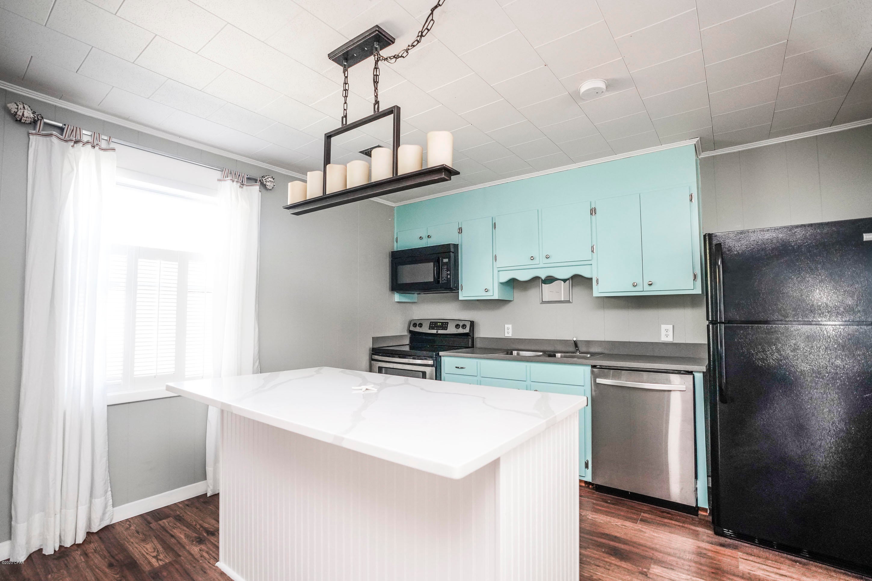 Laguna Beach Estates - Residential Lease