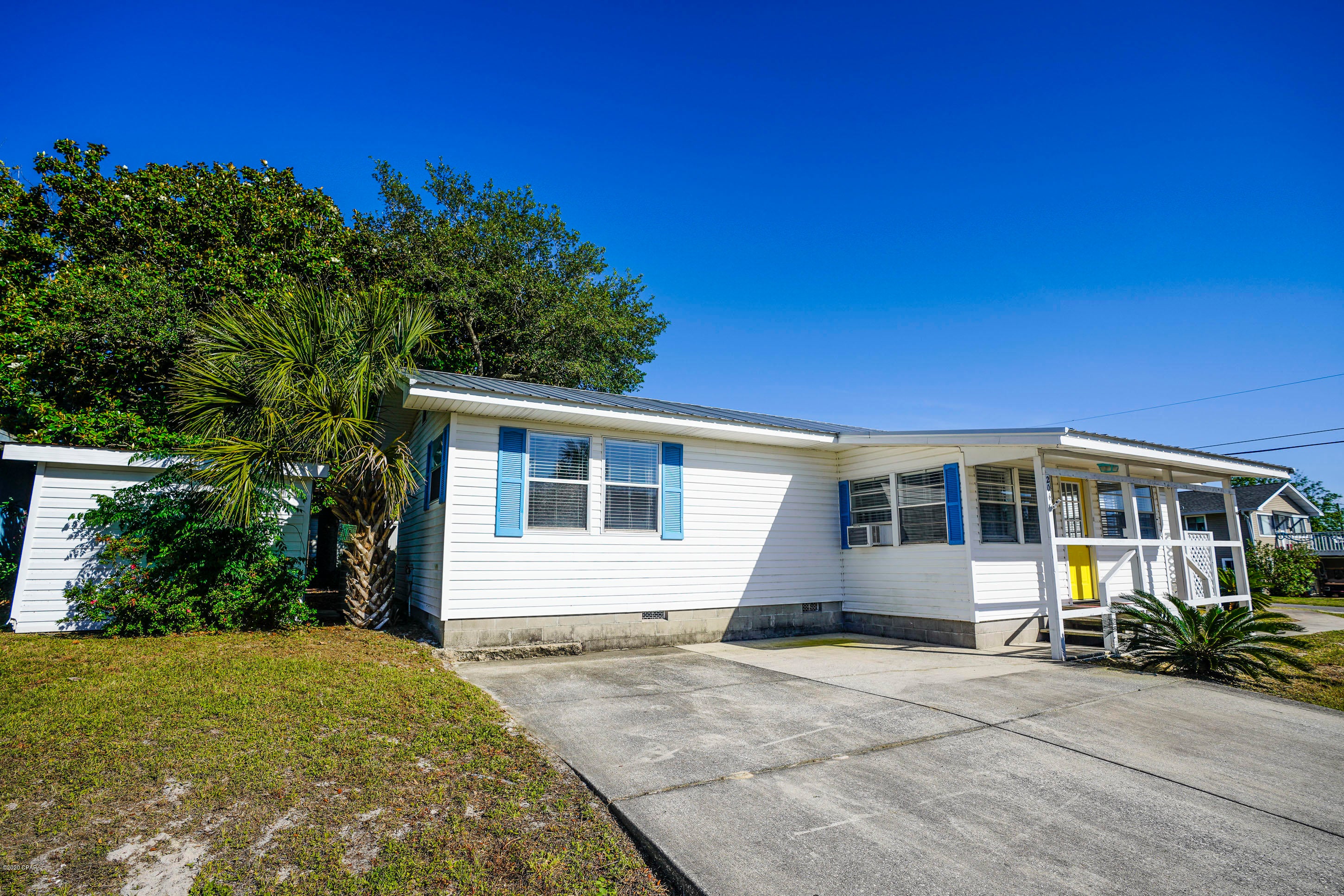 Laguna Beach Estates - Residential Lease