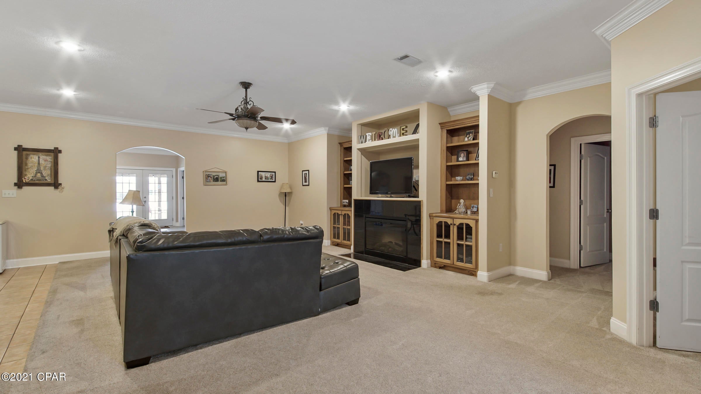 Kirkland Manor - Residential