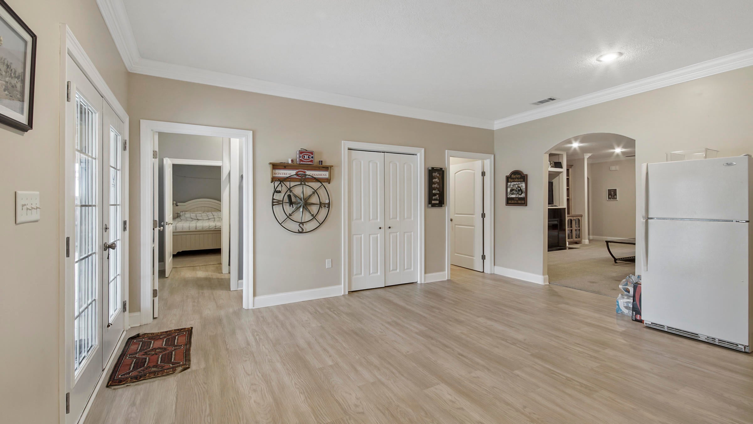 Kirkland Manor - Residential