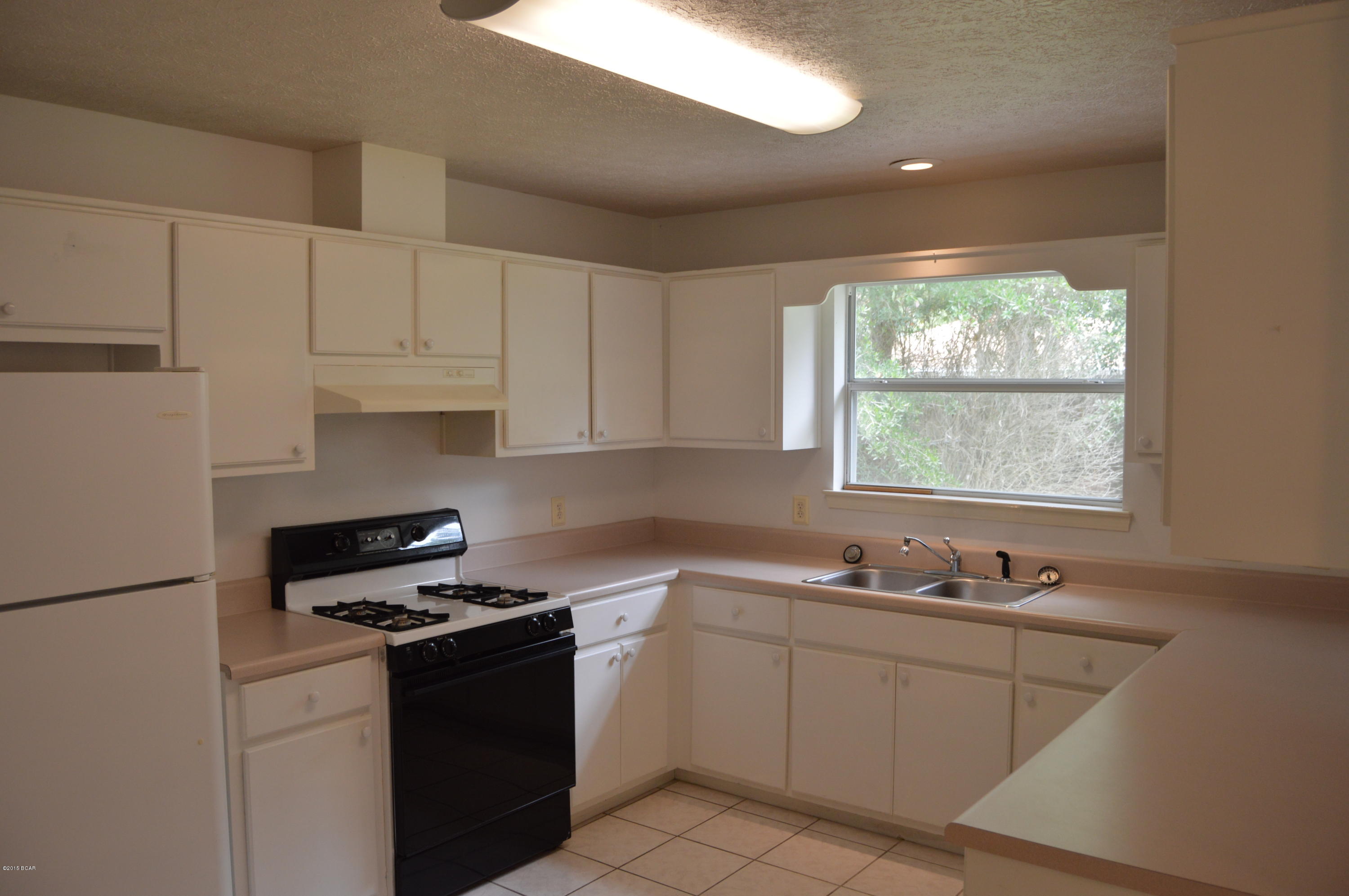 Pinetree Place - Residential