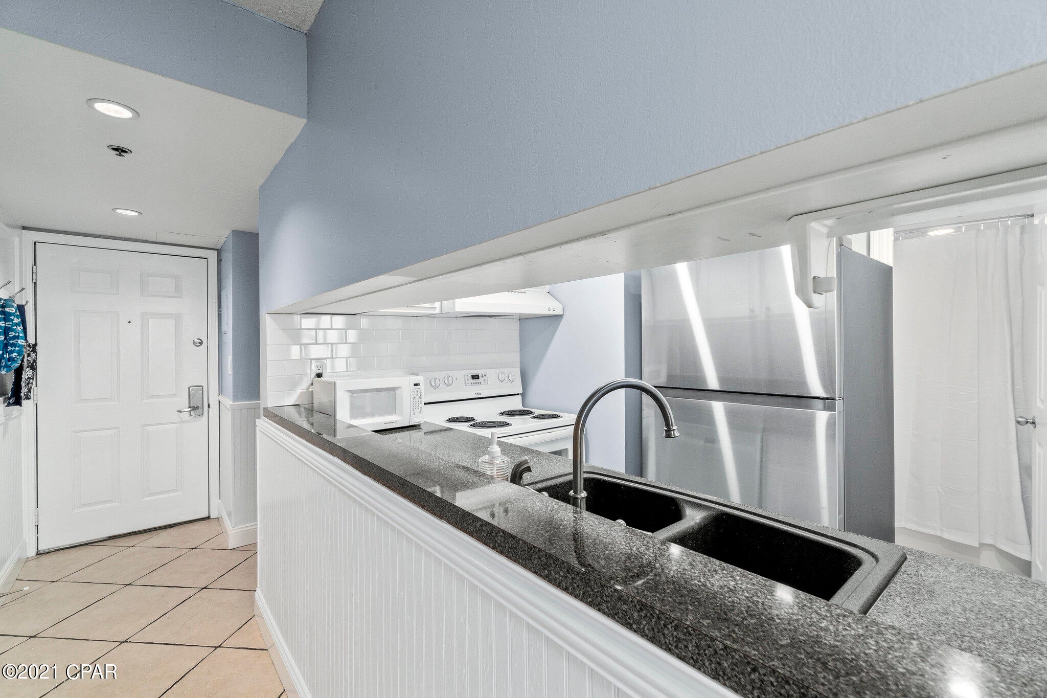 Sunbird Condo - Residential