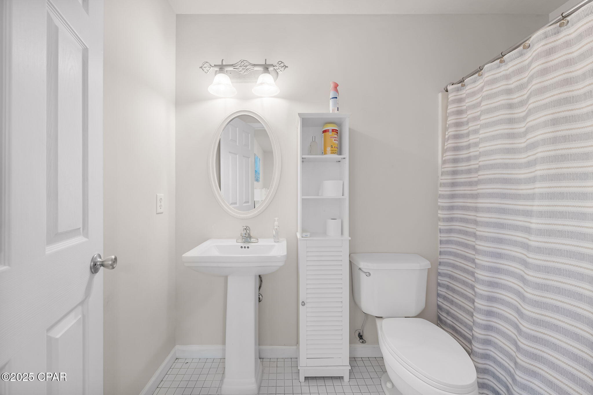 Laguna Beach Estates - Residential Lease