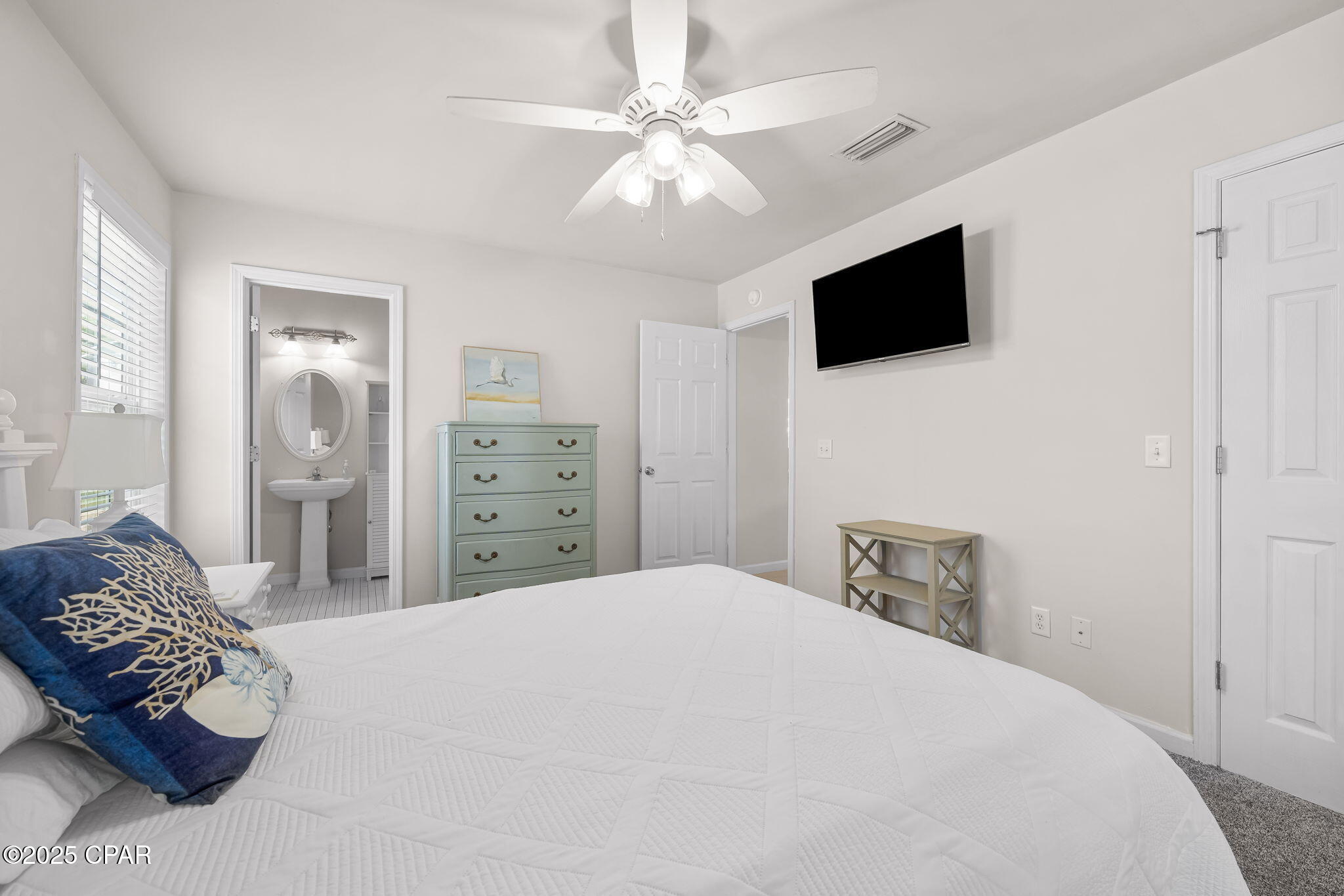 Laguna Beach Estates - Residential Lease