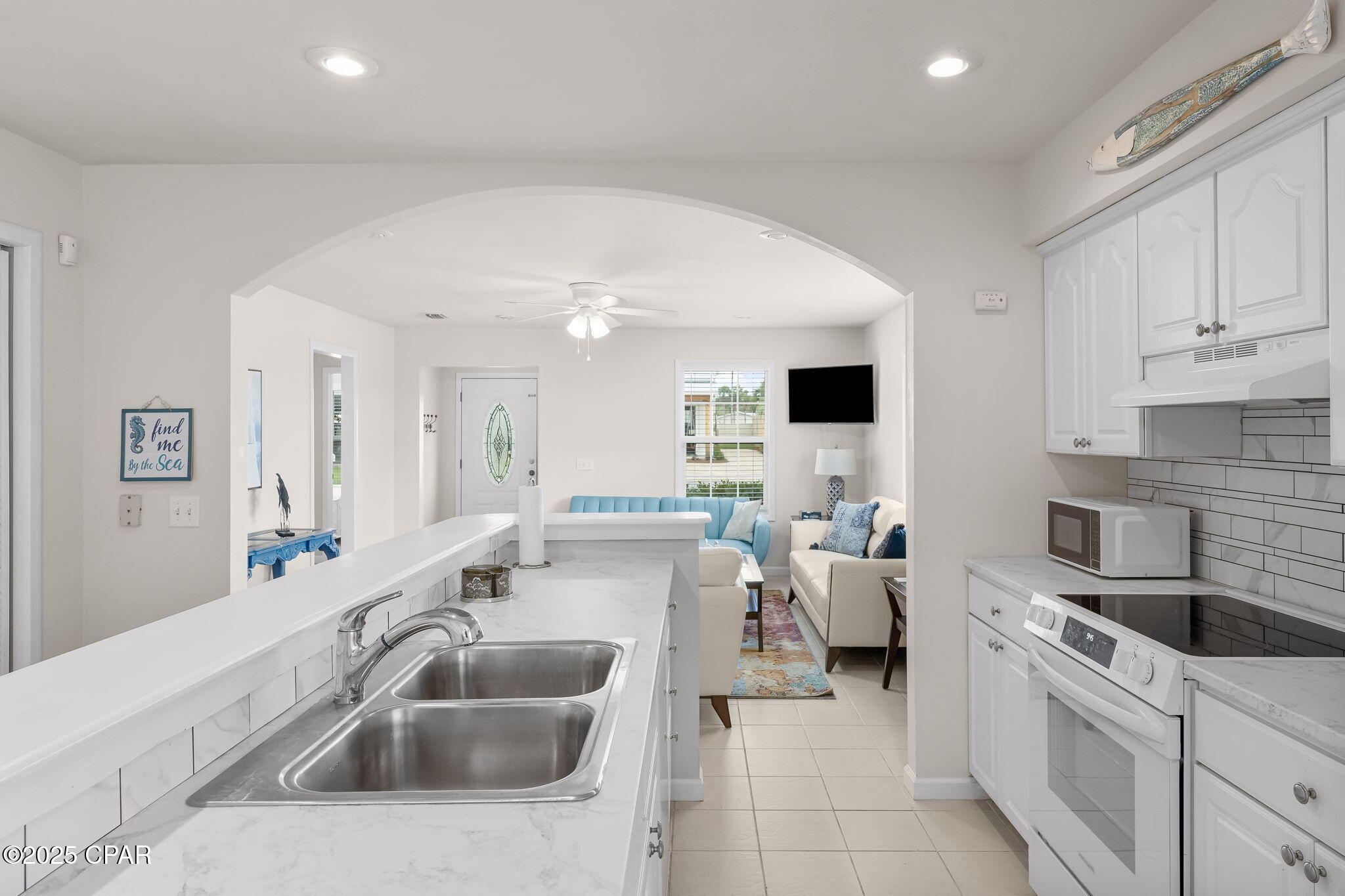 Laguna Beach Estates - Residential Lease