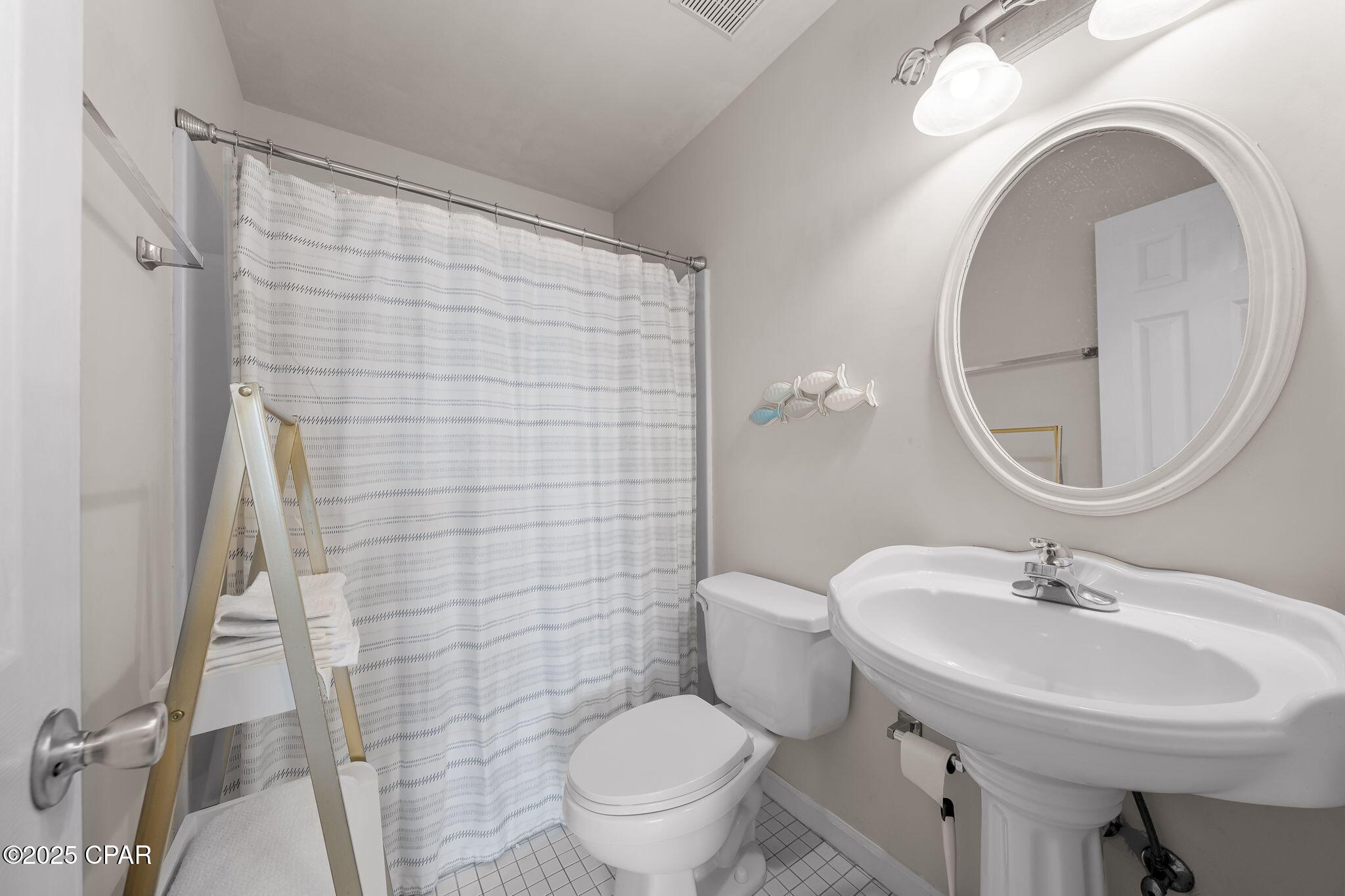 Laguna Beach Estates - Residential Lease
