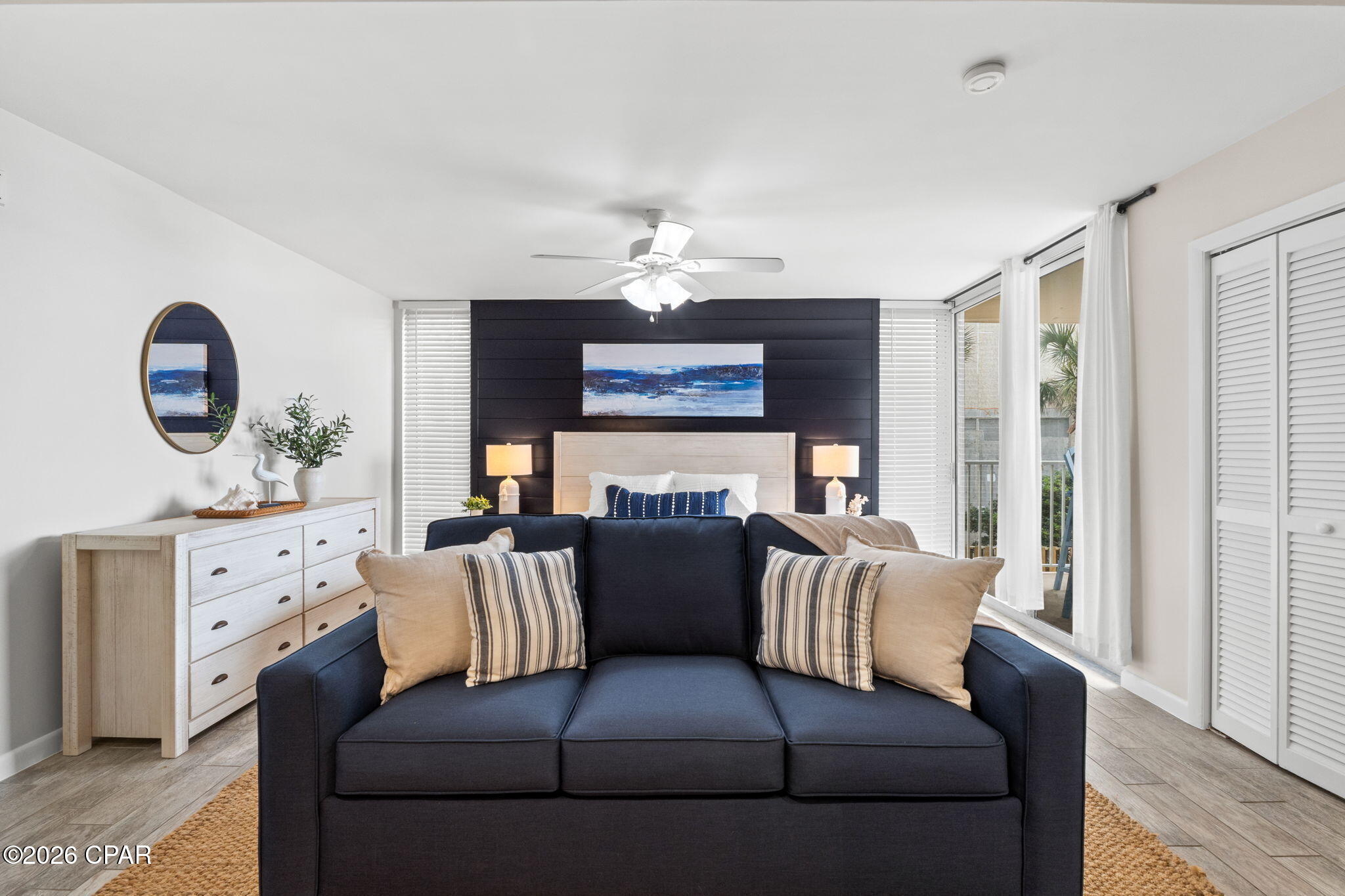 Long Beach Towers I - Residential