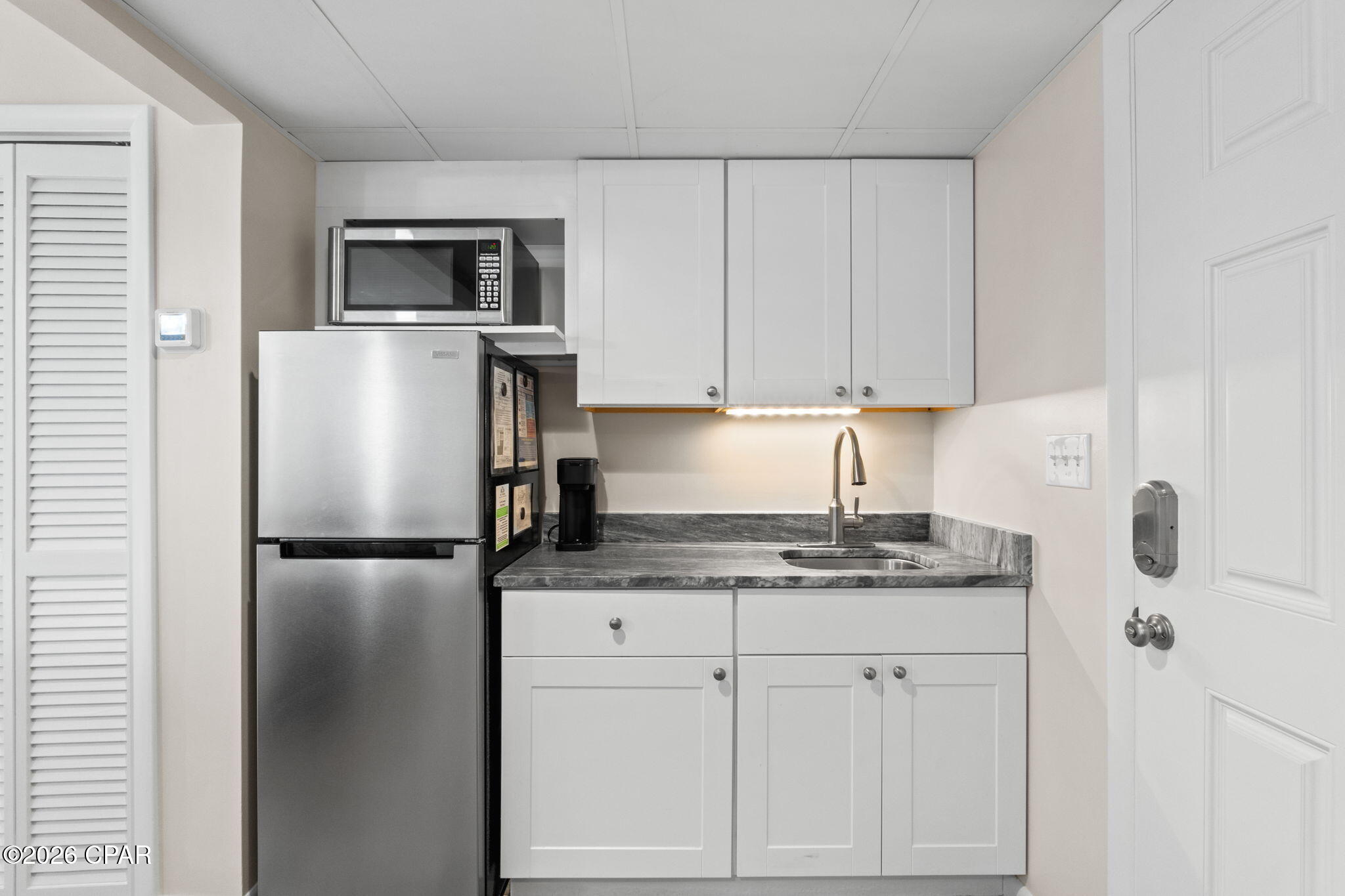 Long Beach Towers I - Residential