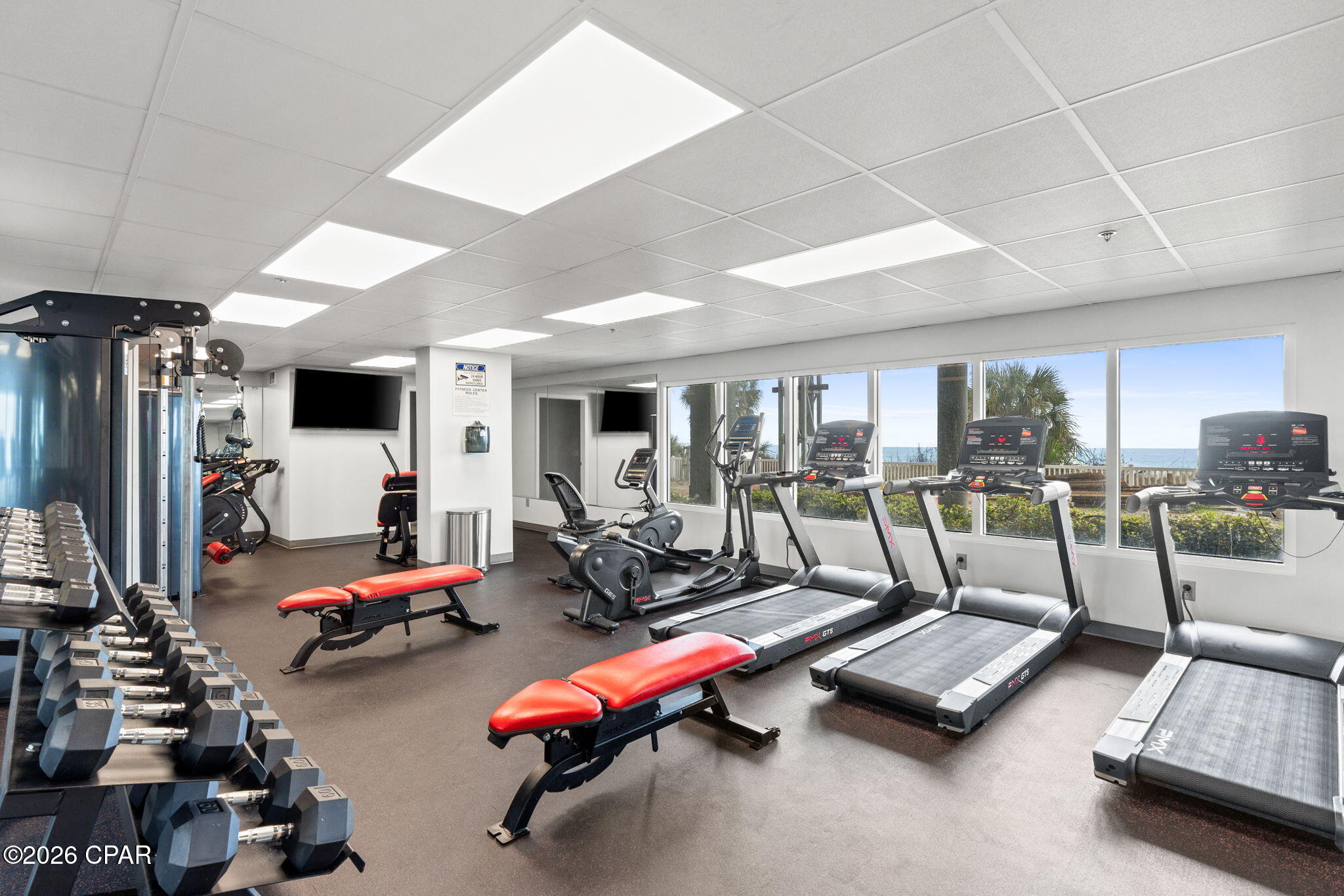 Long Beach Towers I - Residential