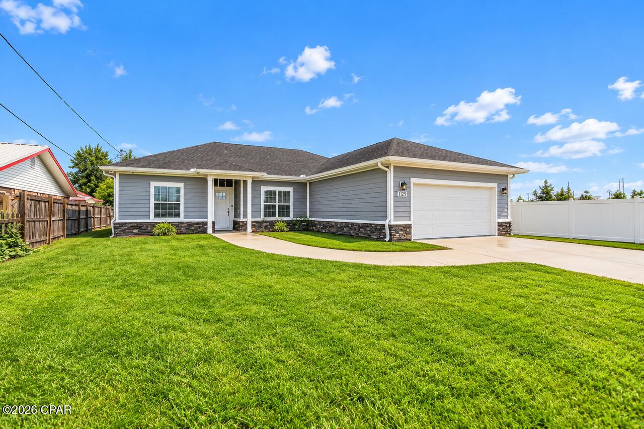 [No Recorded Subdiv] - Residential Lease