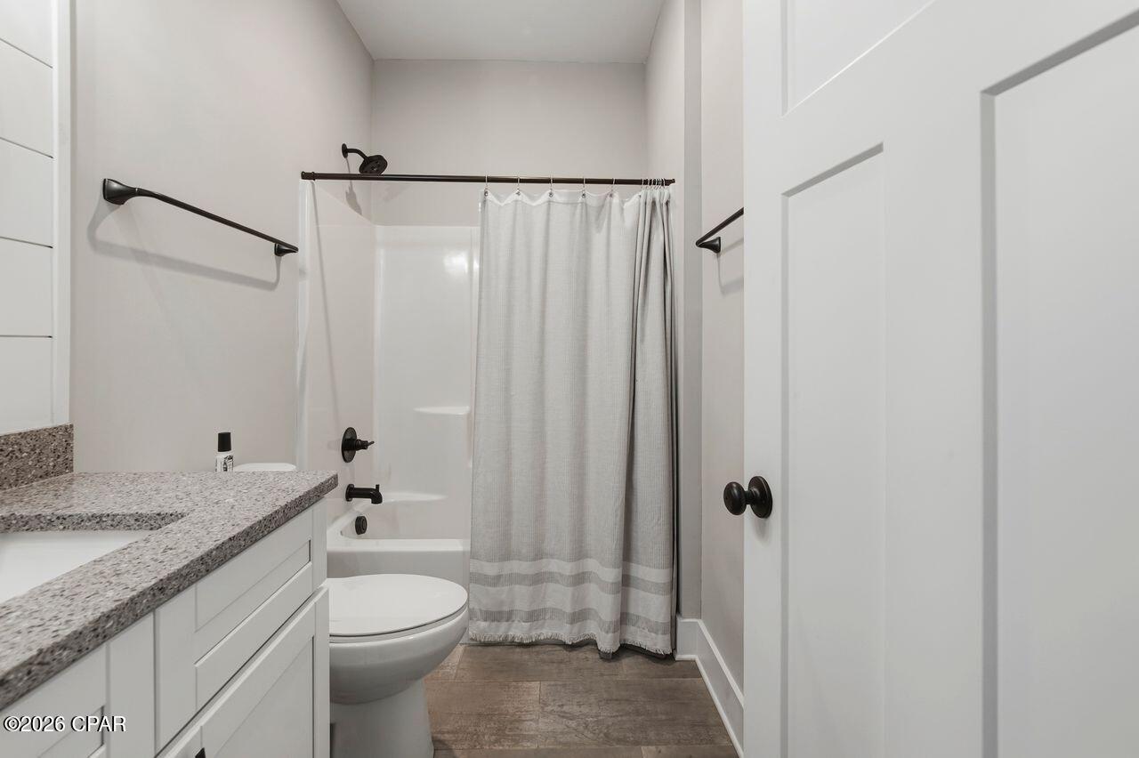 [No Recorded Subdiv] - Residential Lease