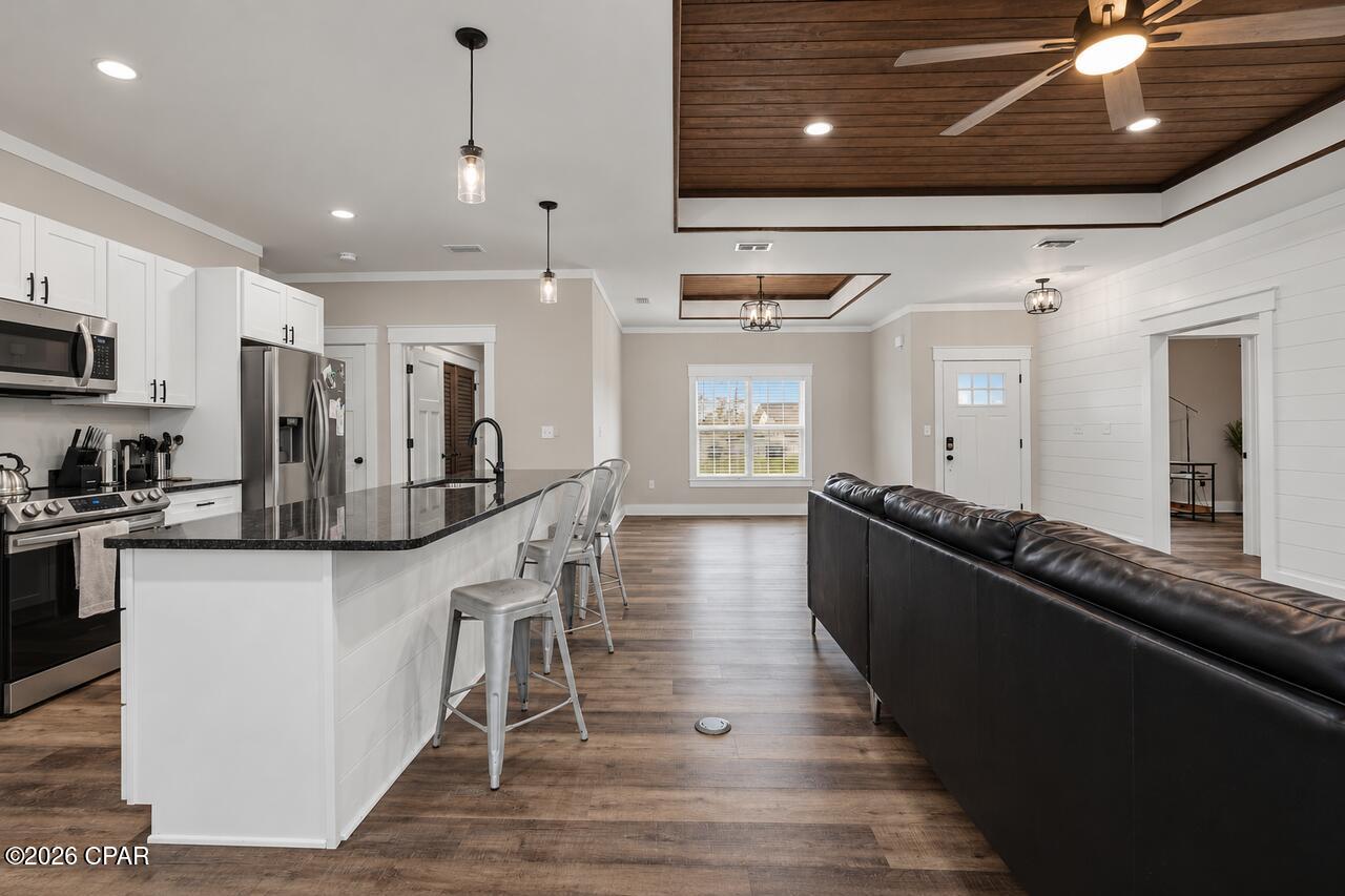 [No Recorded Subdiv] - Residential Lease