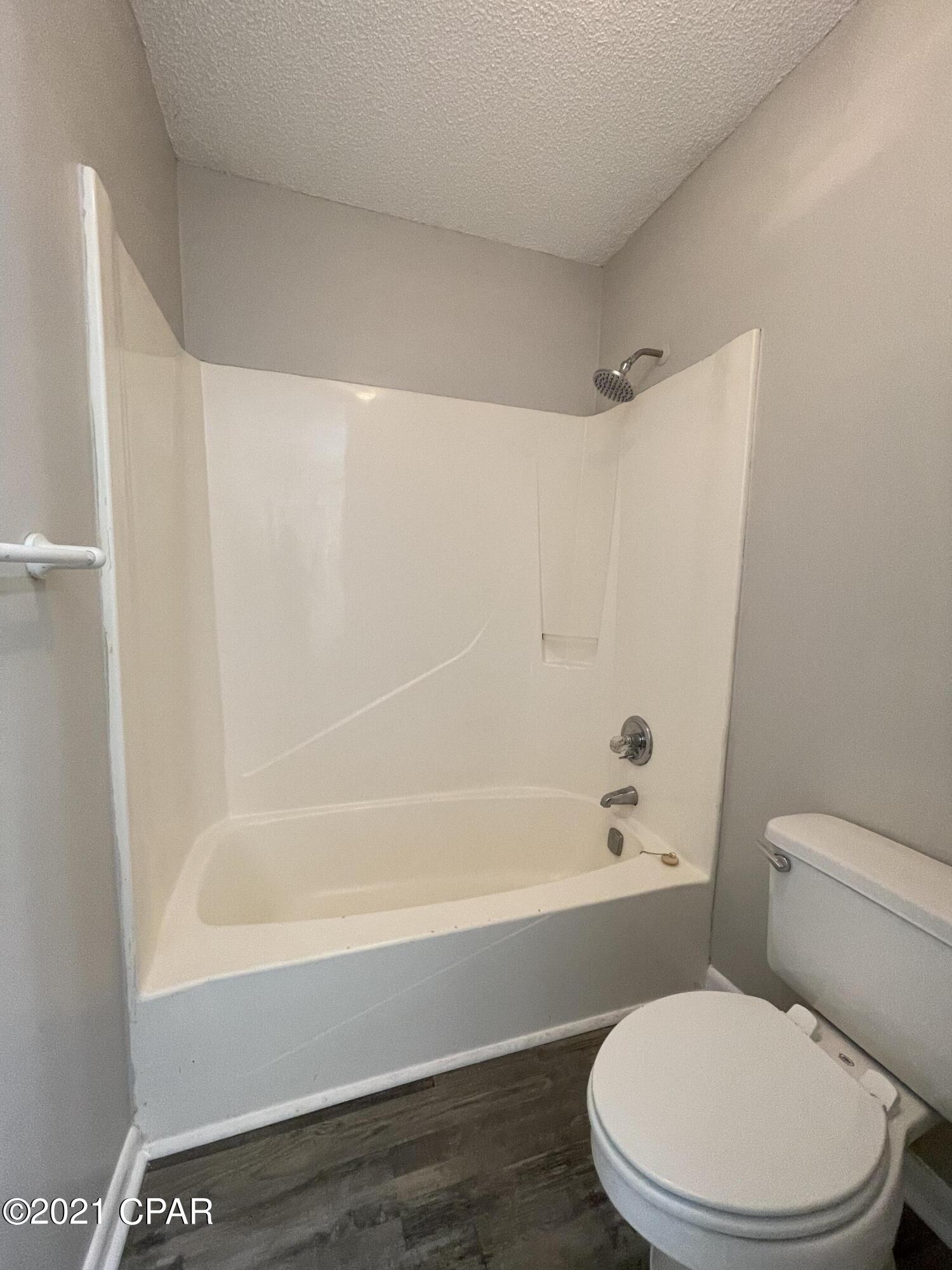 Biltmore Beach - Residential Lease