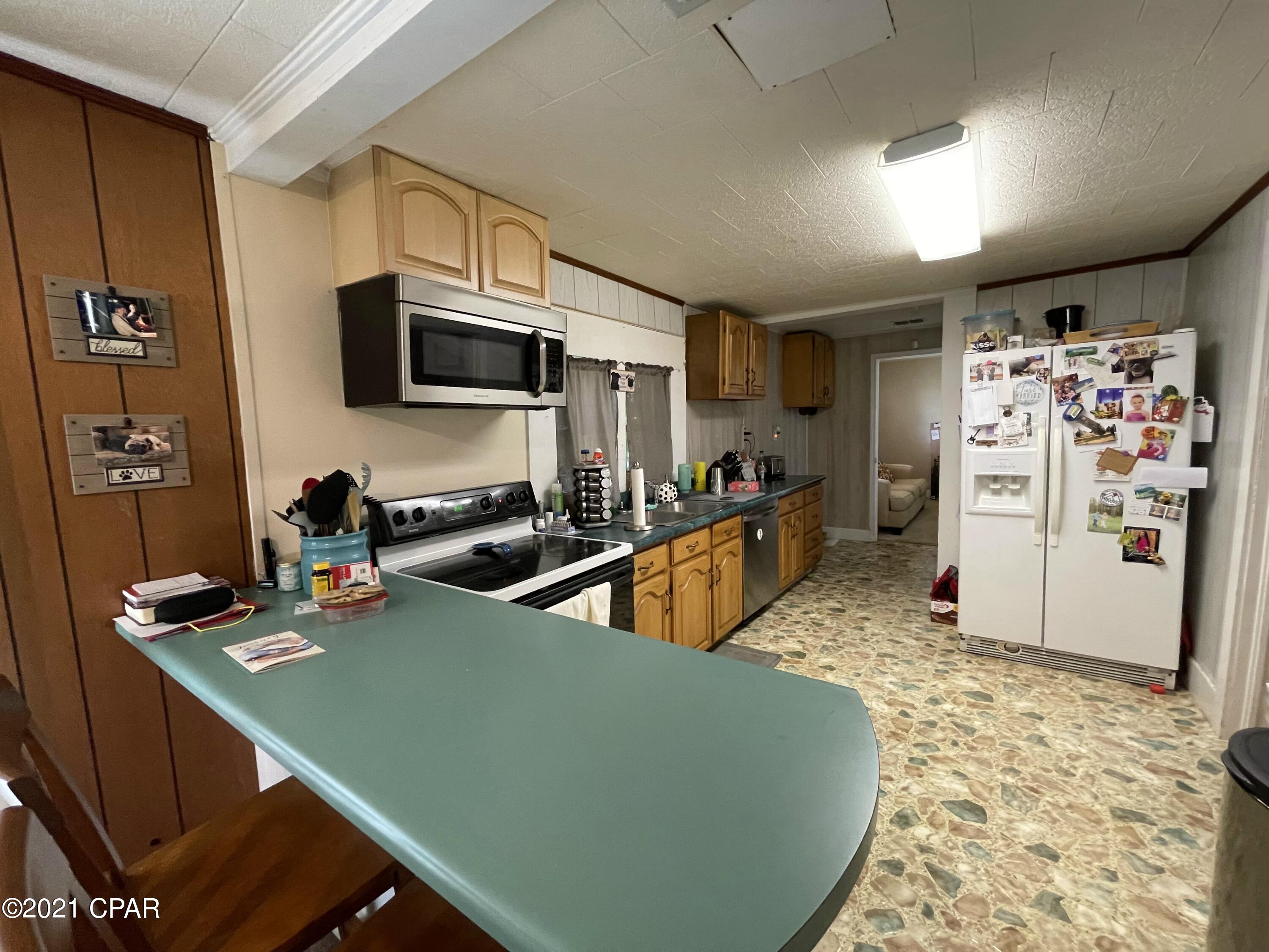 [No Recorded Subdiv] - Residential