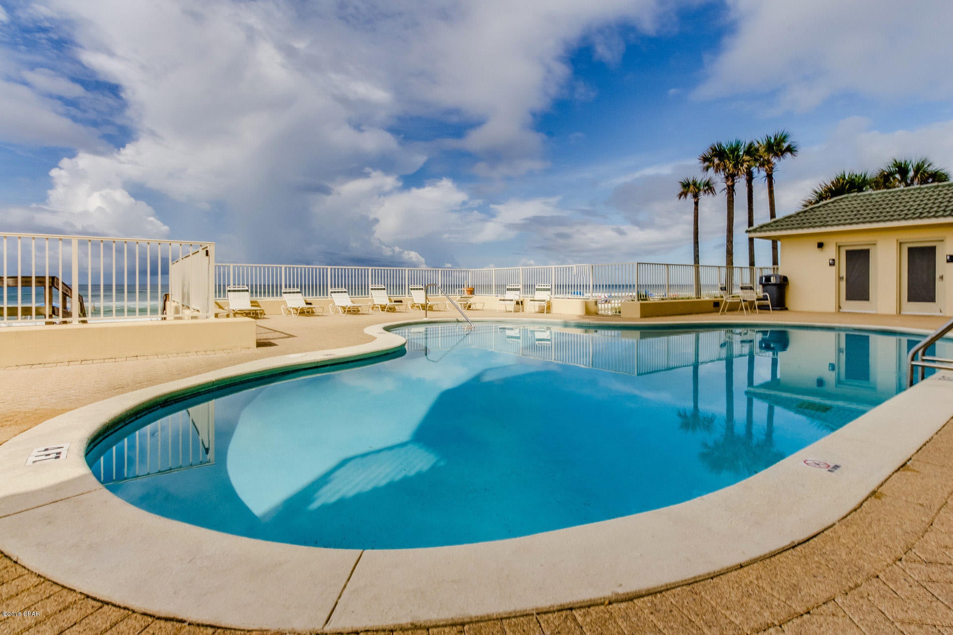 Grande Surf Club Condo - Residential Lease