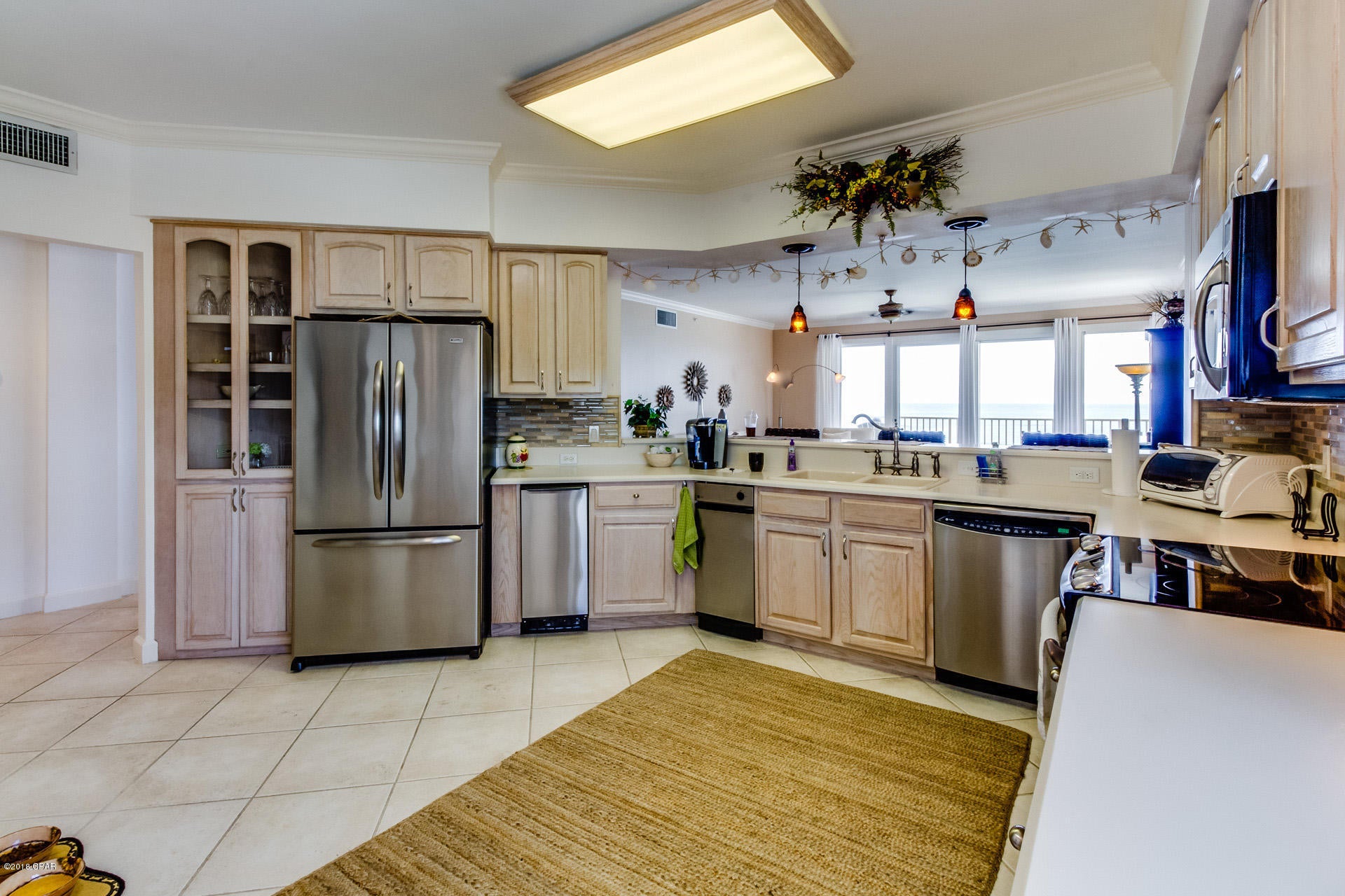 Grande Surf Club Condo - Residential Lease