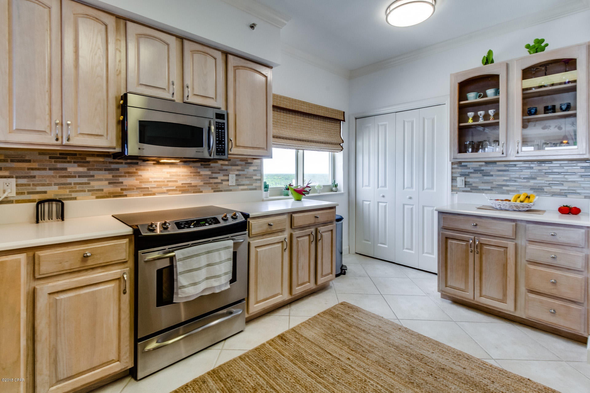 Grande Surf Club Condo - Residential Lease