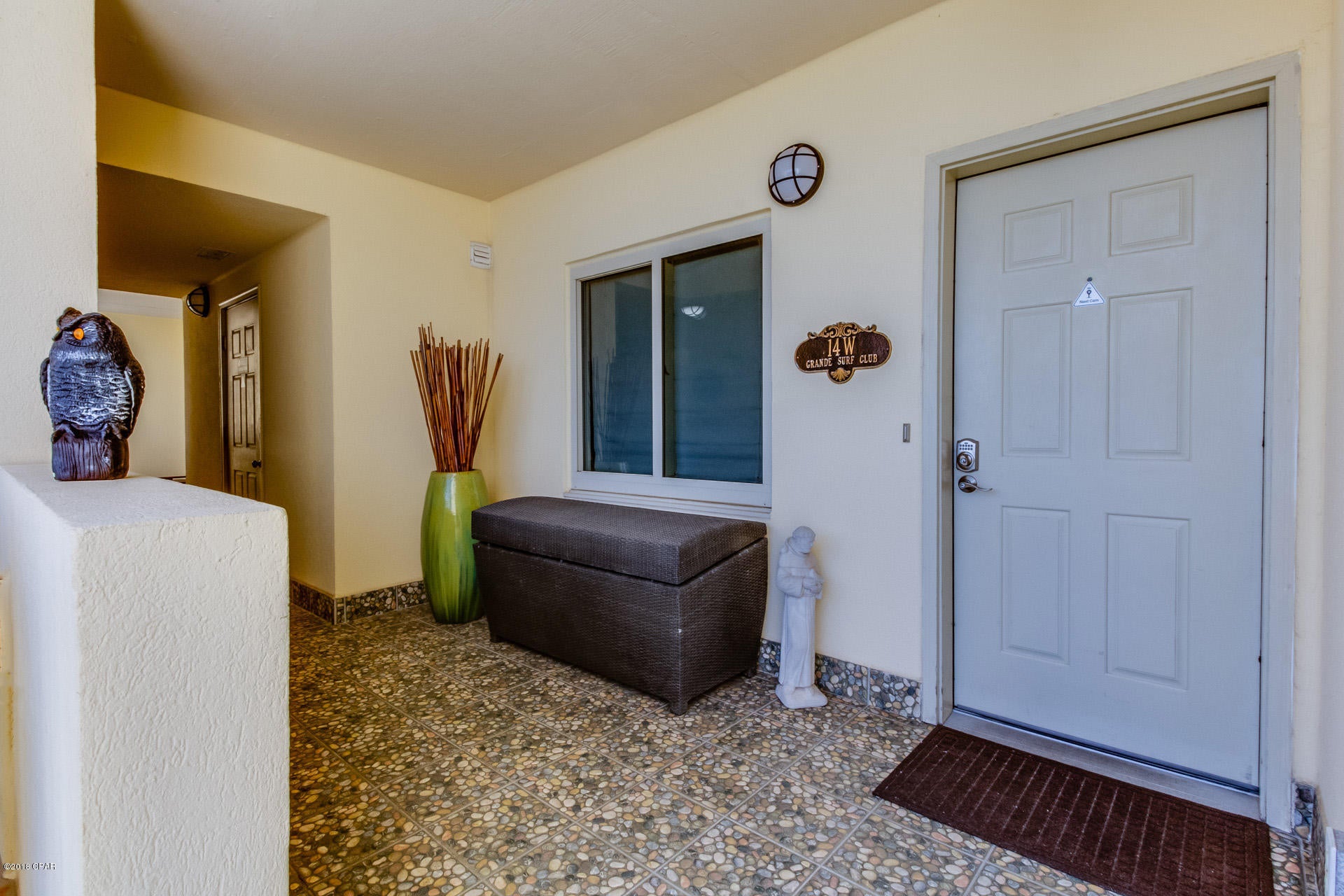 Grande Surf Club Condo - Residential Lease