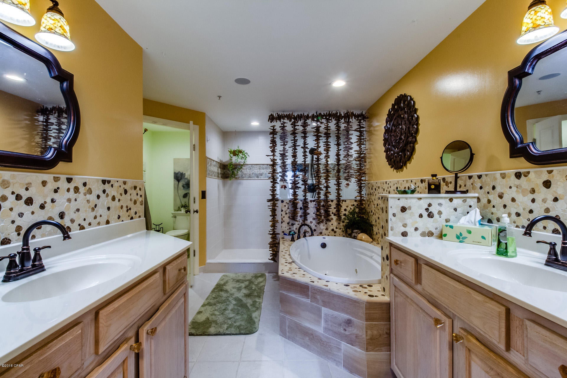 Grande Surf Club Condo - Residential Lease
