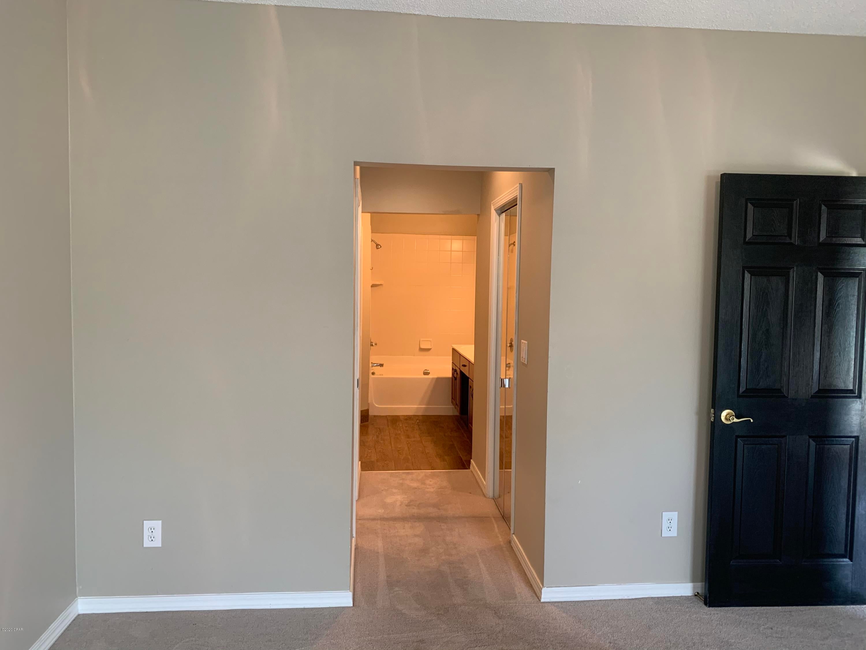 Hammocks Phase VI - Residential Lease