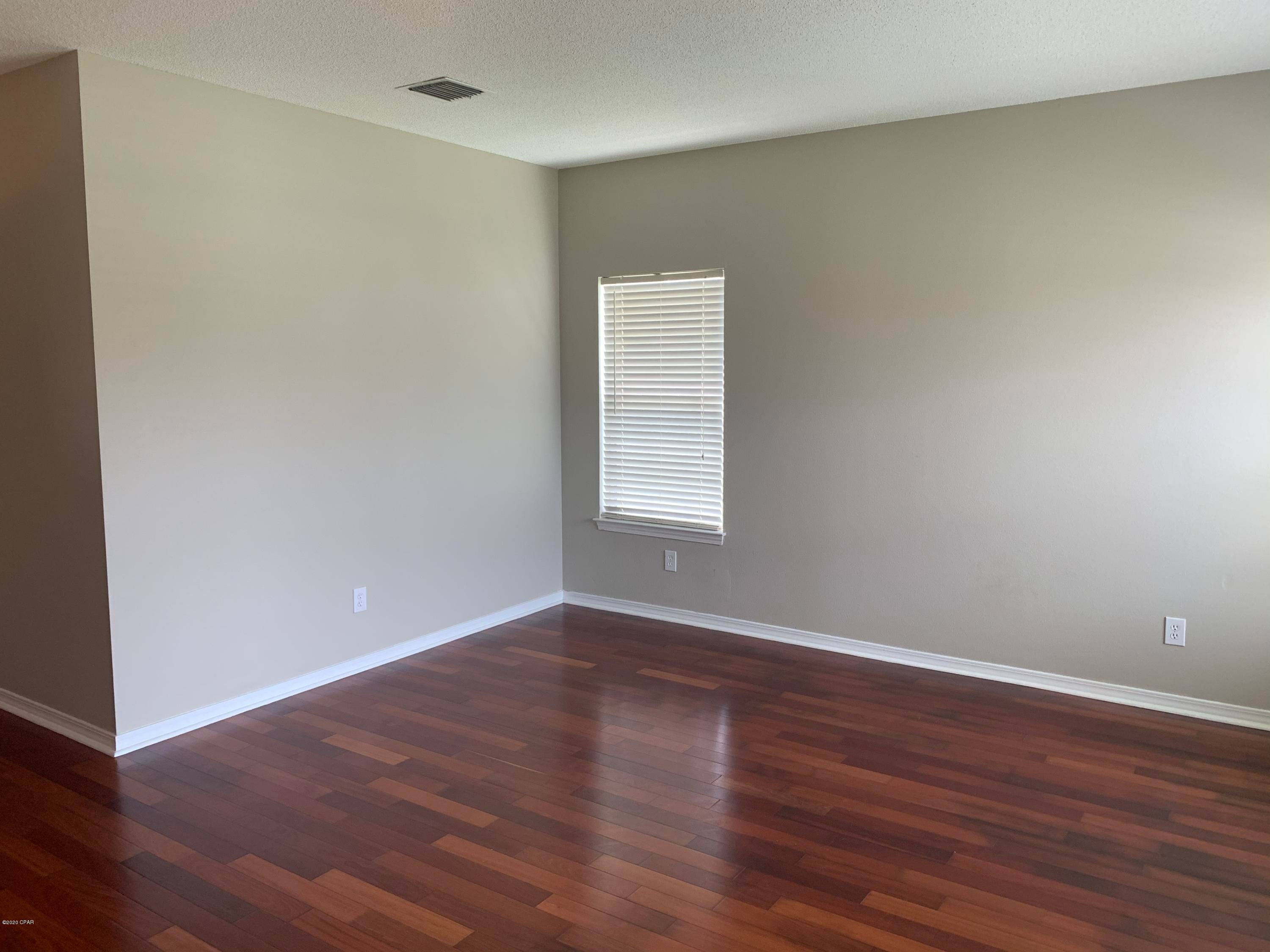 Hammocks Phase VI - Residential Lease