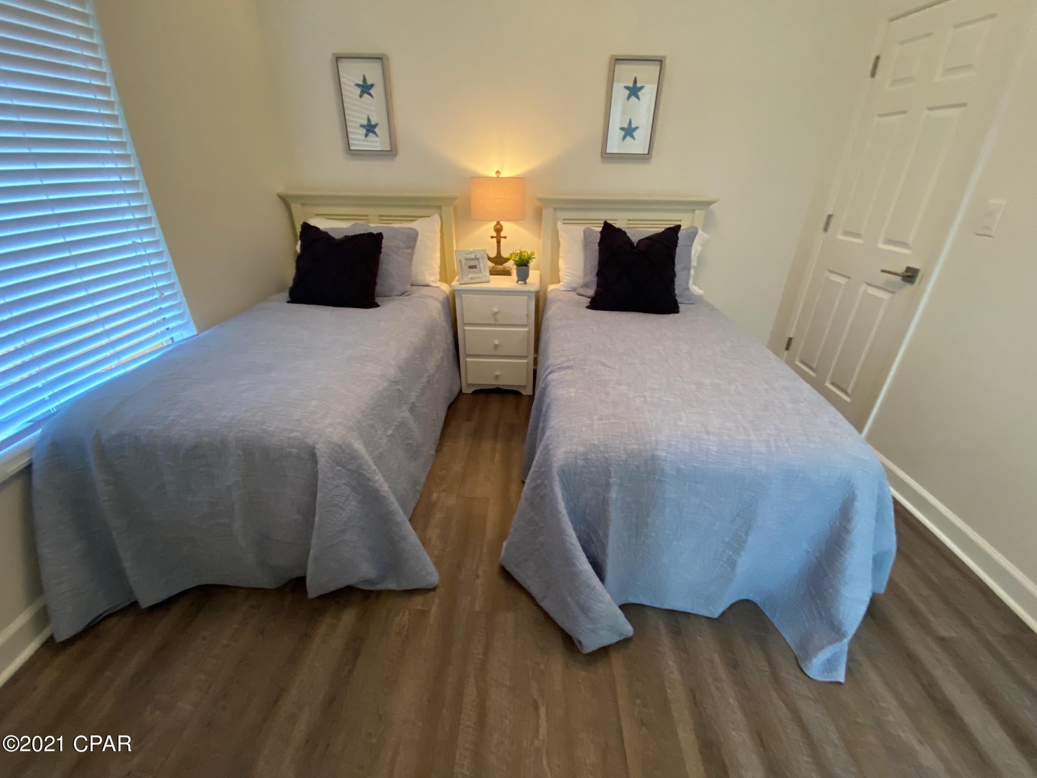 Splash Condo - Residential