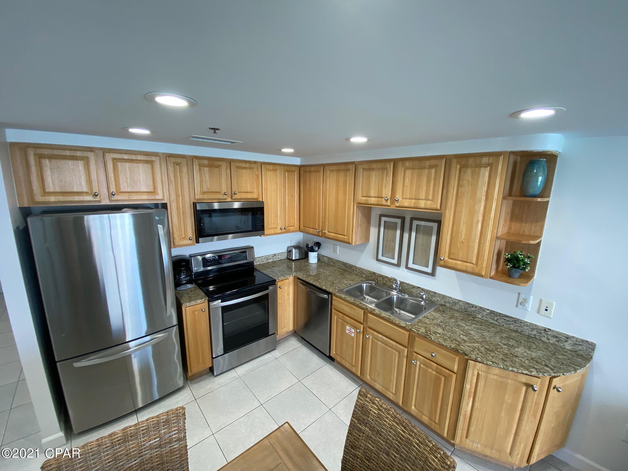Splash Condo - Residential