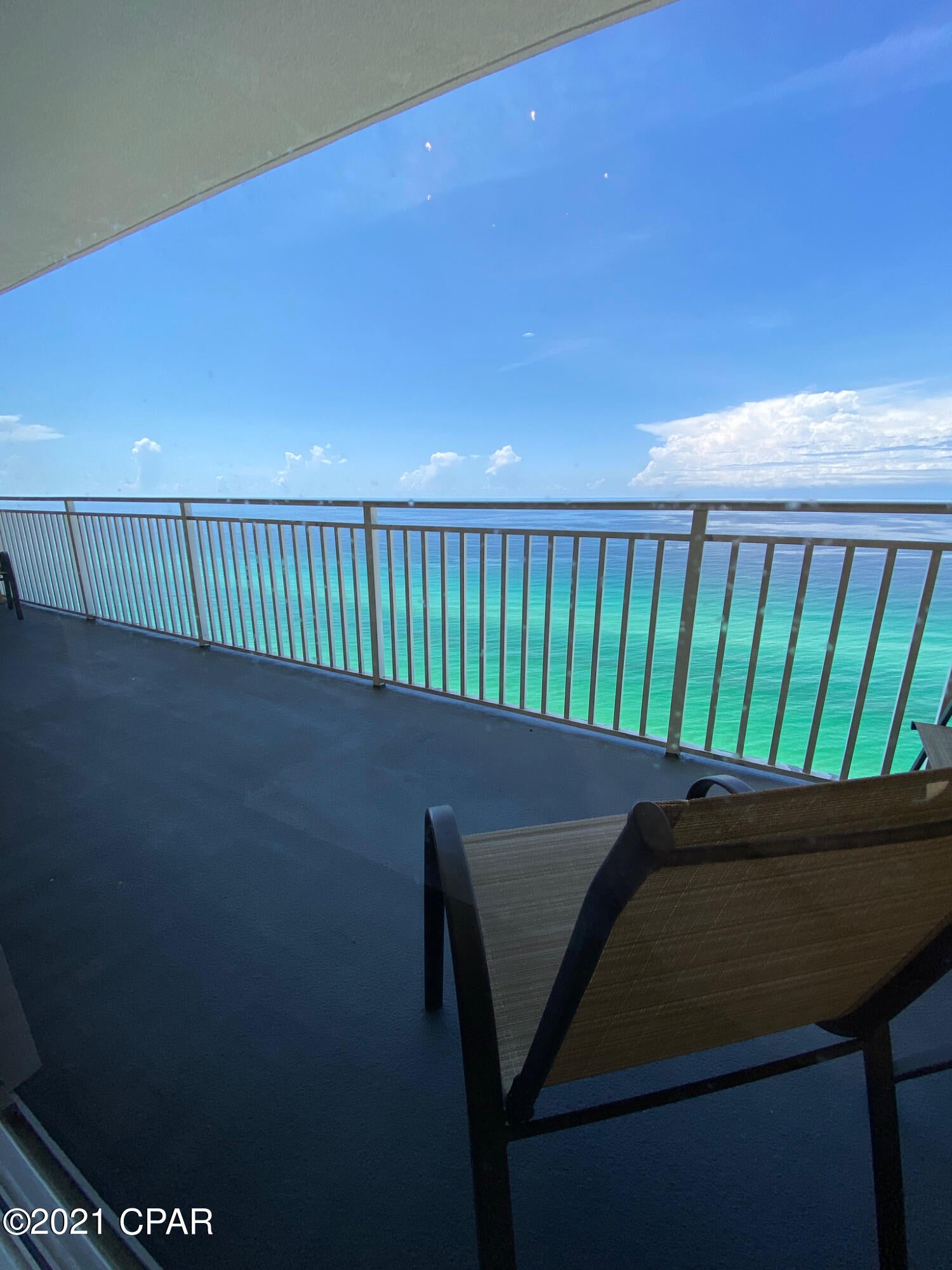 Splash Condo - Residential