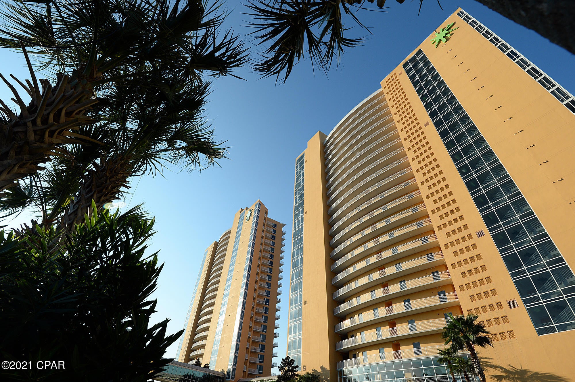 Splash Condo - Residential
