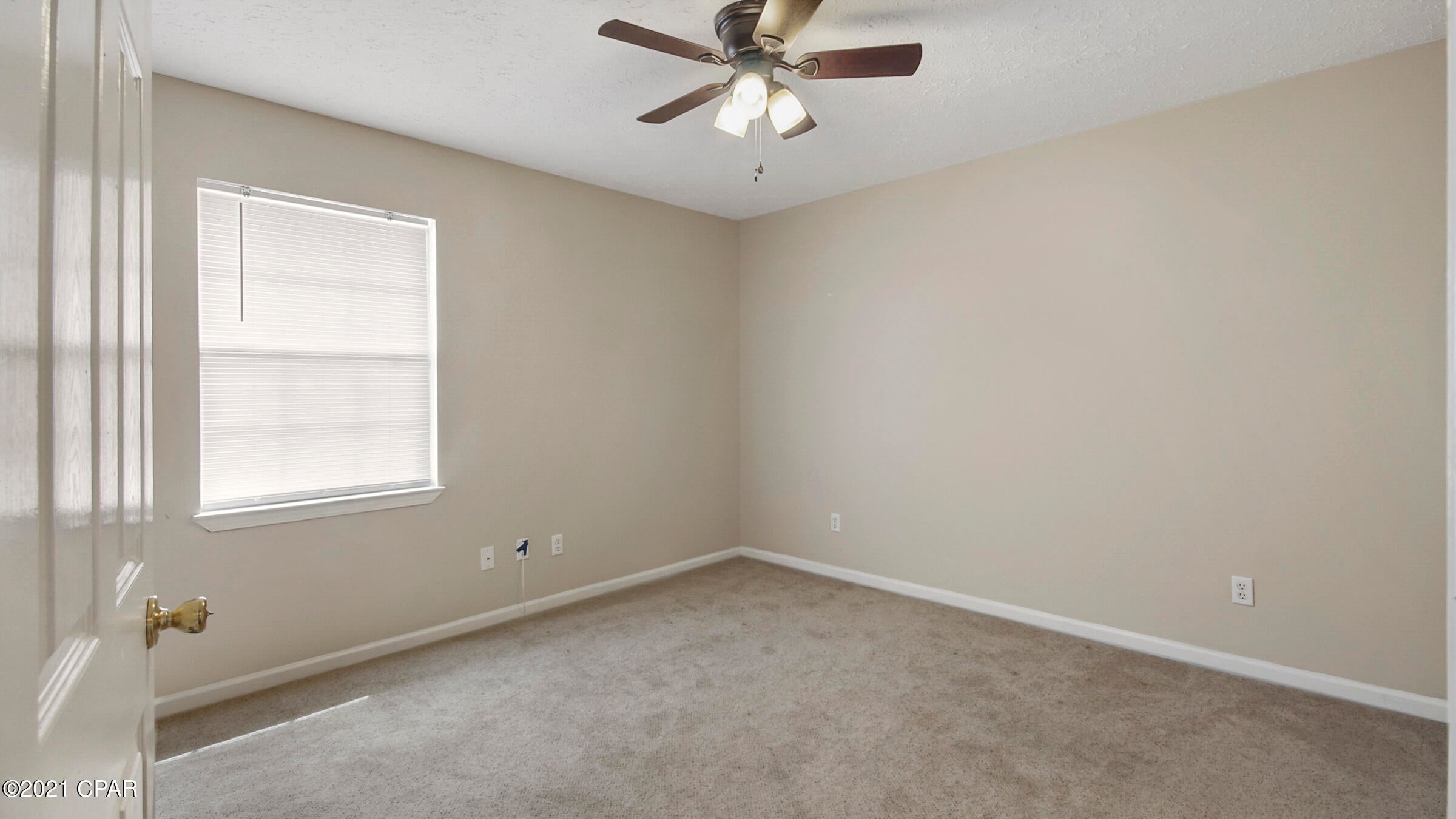 Shadow Bay Unit 5 - Residential