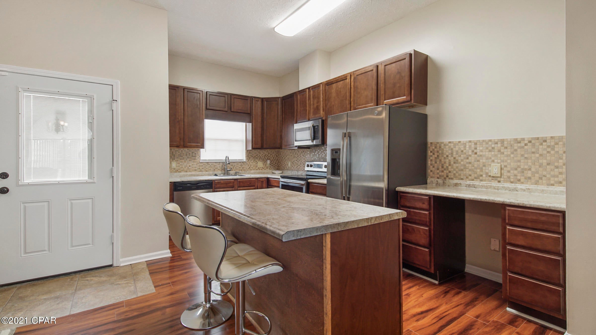 Shadow Bay Unit 5 - Residential