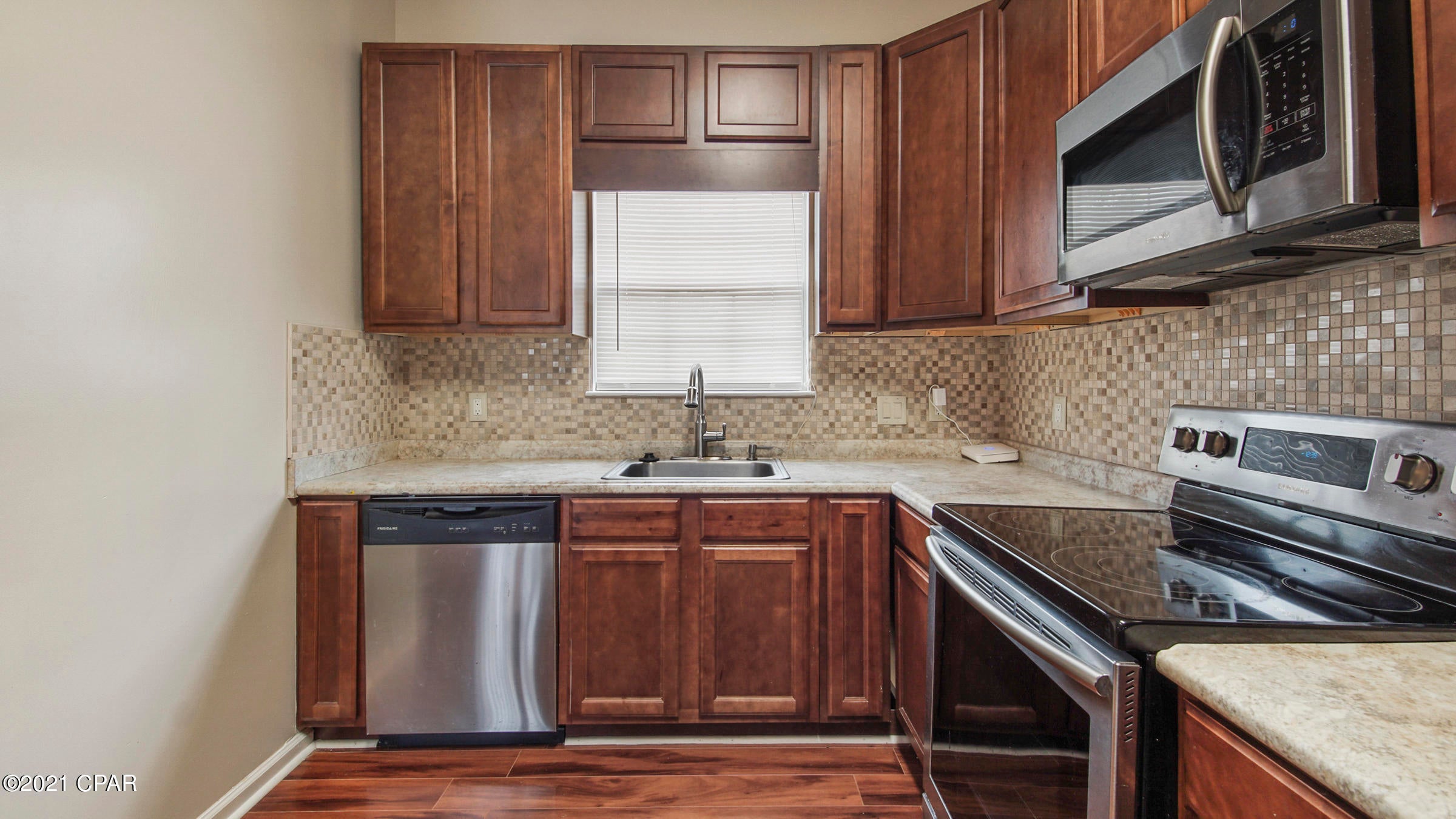 Shadow Bay Unit 5 - Residential