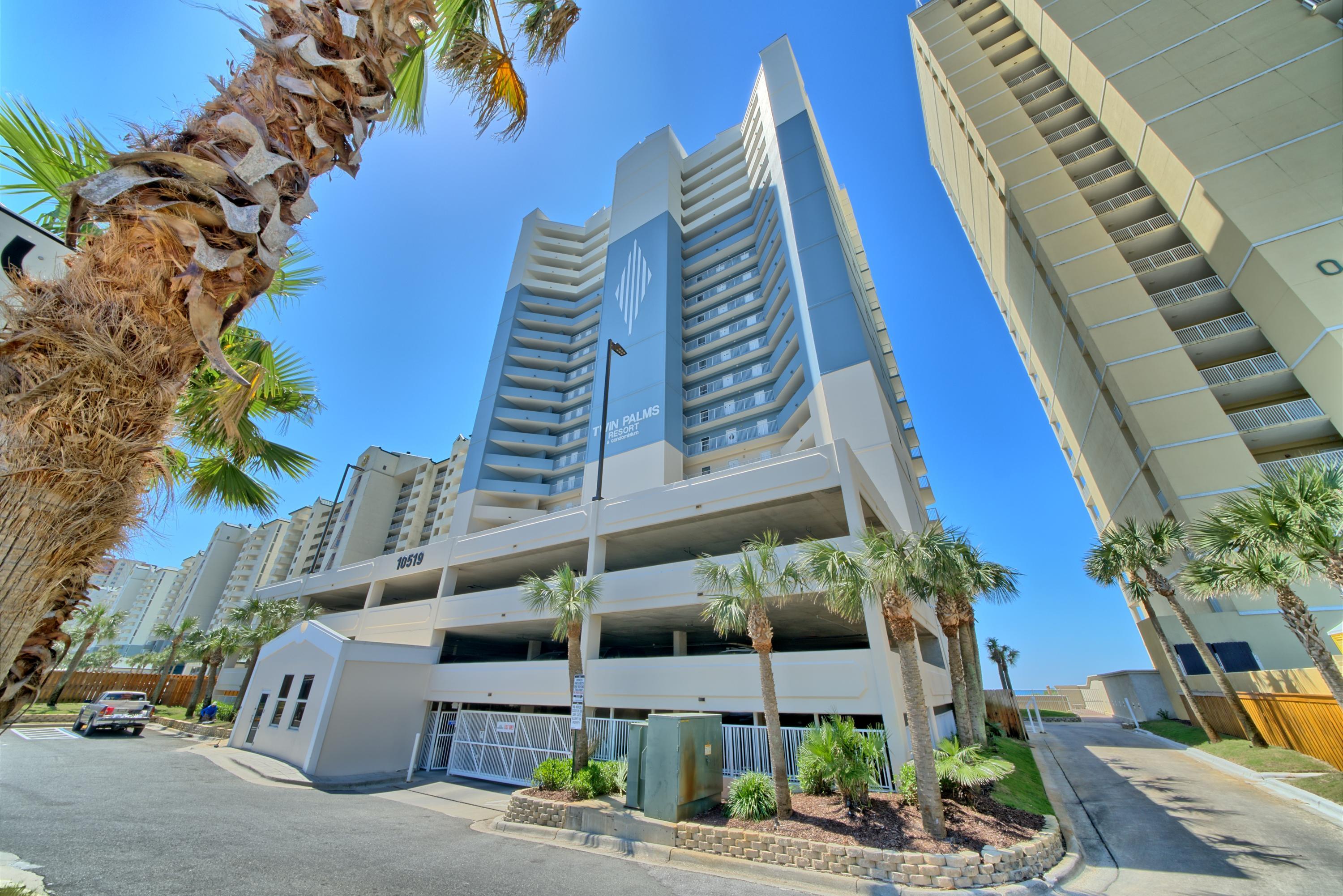 Twin Palms Resort - Residential